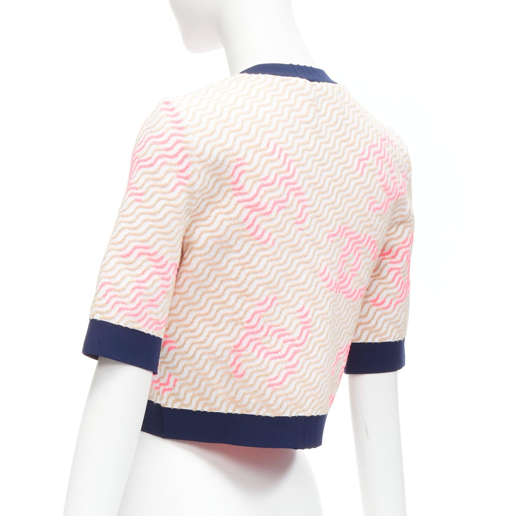 rare CHANEL pink applique logo twirl seashell button cropped cardigan FR38 M For Sale 3