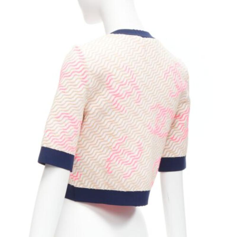 rare CHANEL pink applique logo twirl seashell button cropped cardigan FR38 M For Sale 2