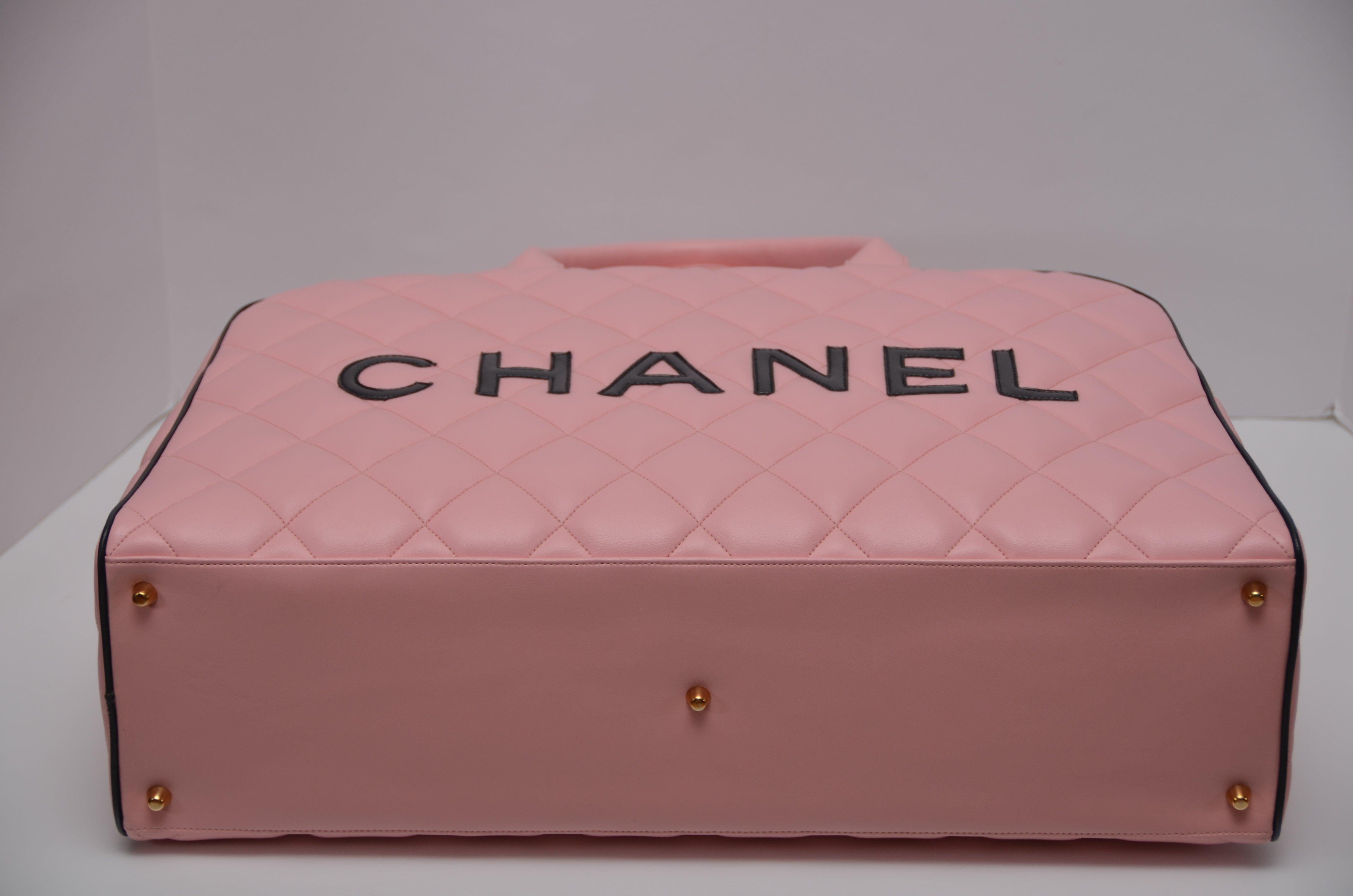 Women's or Men's Rare Chanel Pink Vintage '95  Weekend Duffel Overnight  Tote NEW With Tags