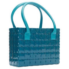 raro bolso tote CHANEL Puzzle azul plástico CC chip cuero puntada