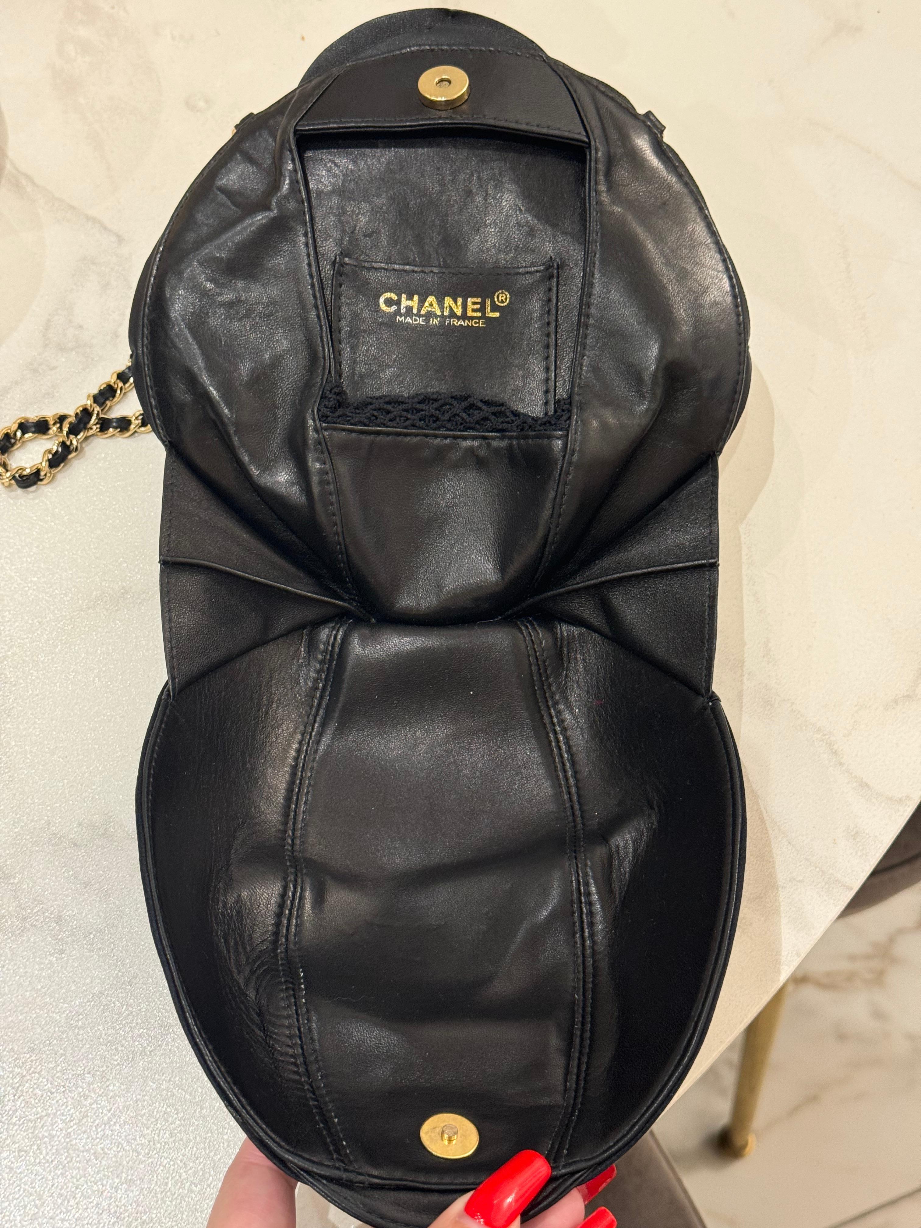 Black Rare Chanel runway 2002 camelia leather and satin silk bag minaudière For Sale