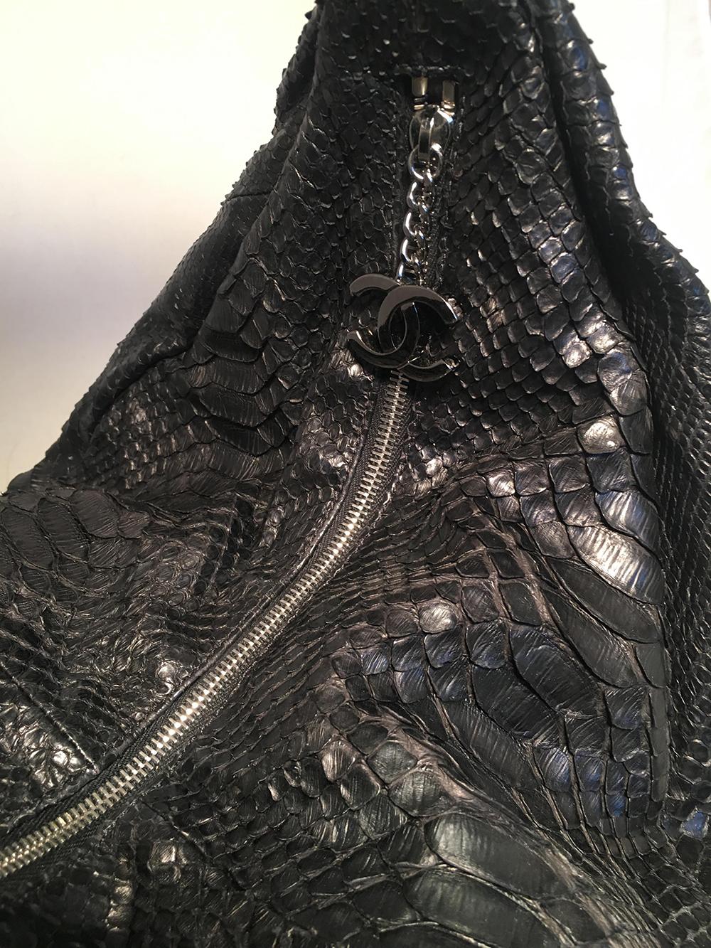 Women's RARE Chanel Runway Black Python Snakeskin Hobo Shoulder Satchel Bag