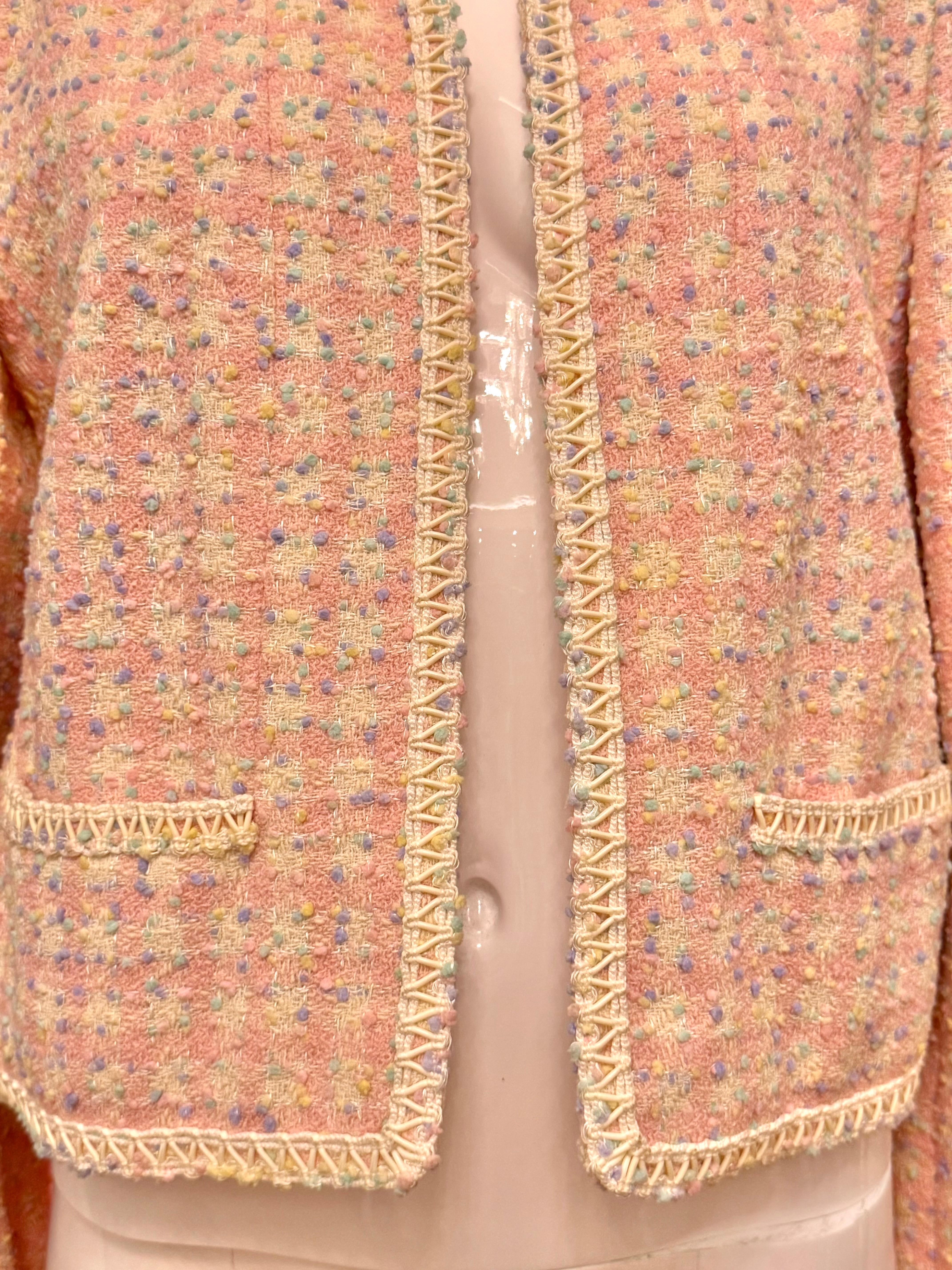 Rare Chanel S/S 1994 confetti and pastel colors tweed pvc trim runway jacket For Sale 7