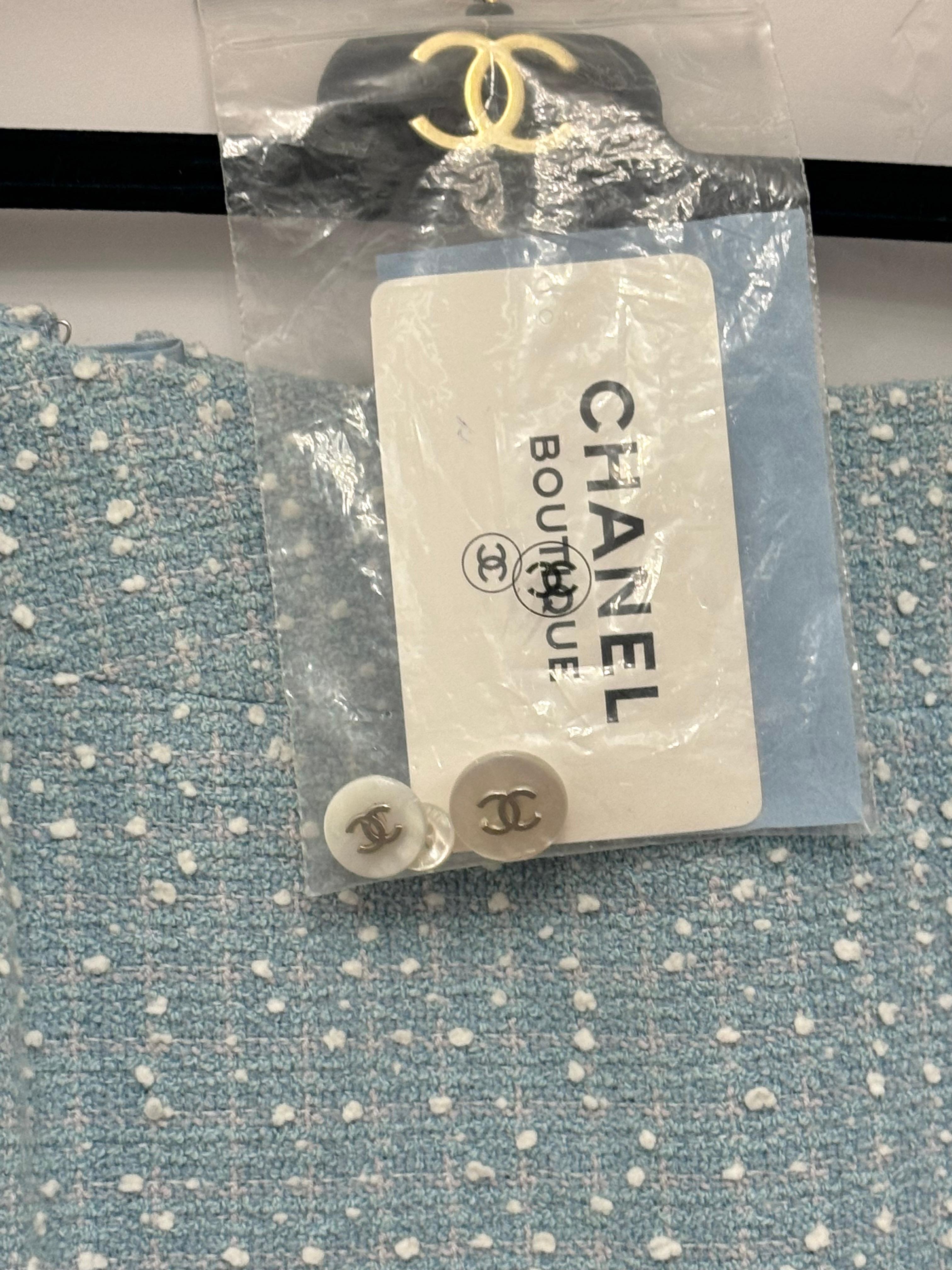 Raro abito Chanel P/E 1997 Principessa Lady Diana gonna blu cielo in vendita 11