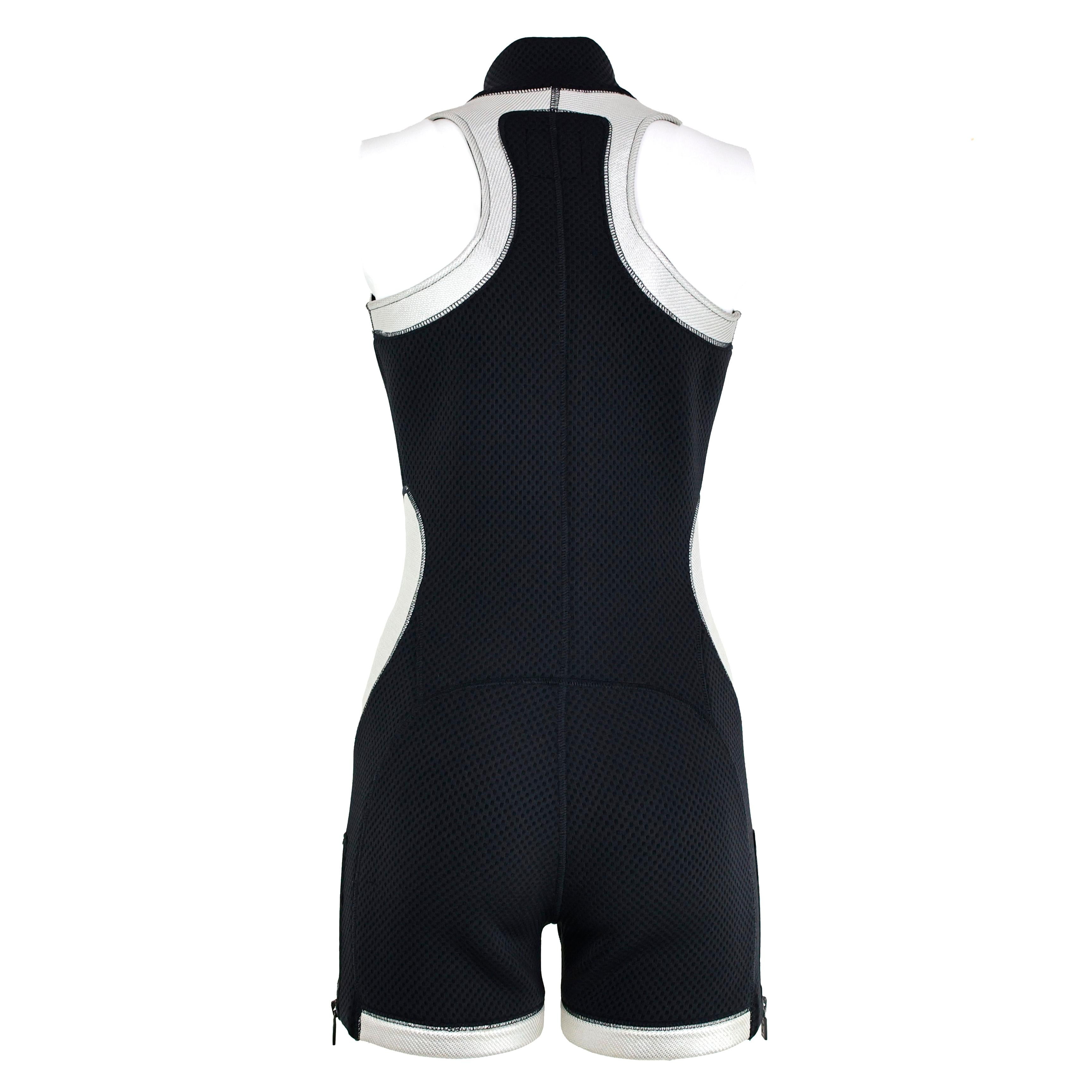 Rare Chanel SS 2007 Sport Collection Set Wetsuit + Jacket In Excellent Condition For Sale In Bressanone, Trentino-Alto Adige