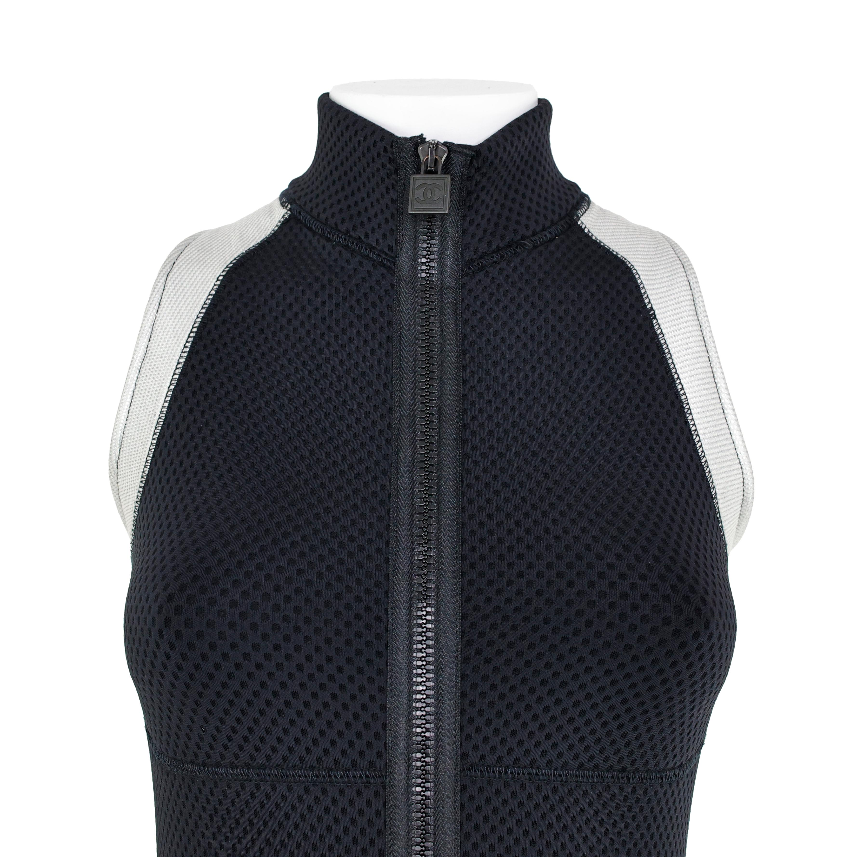 Women's Rare Chanel SS 2007 Sport Collection Set Wetsuit + Jacket For Sale
