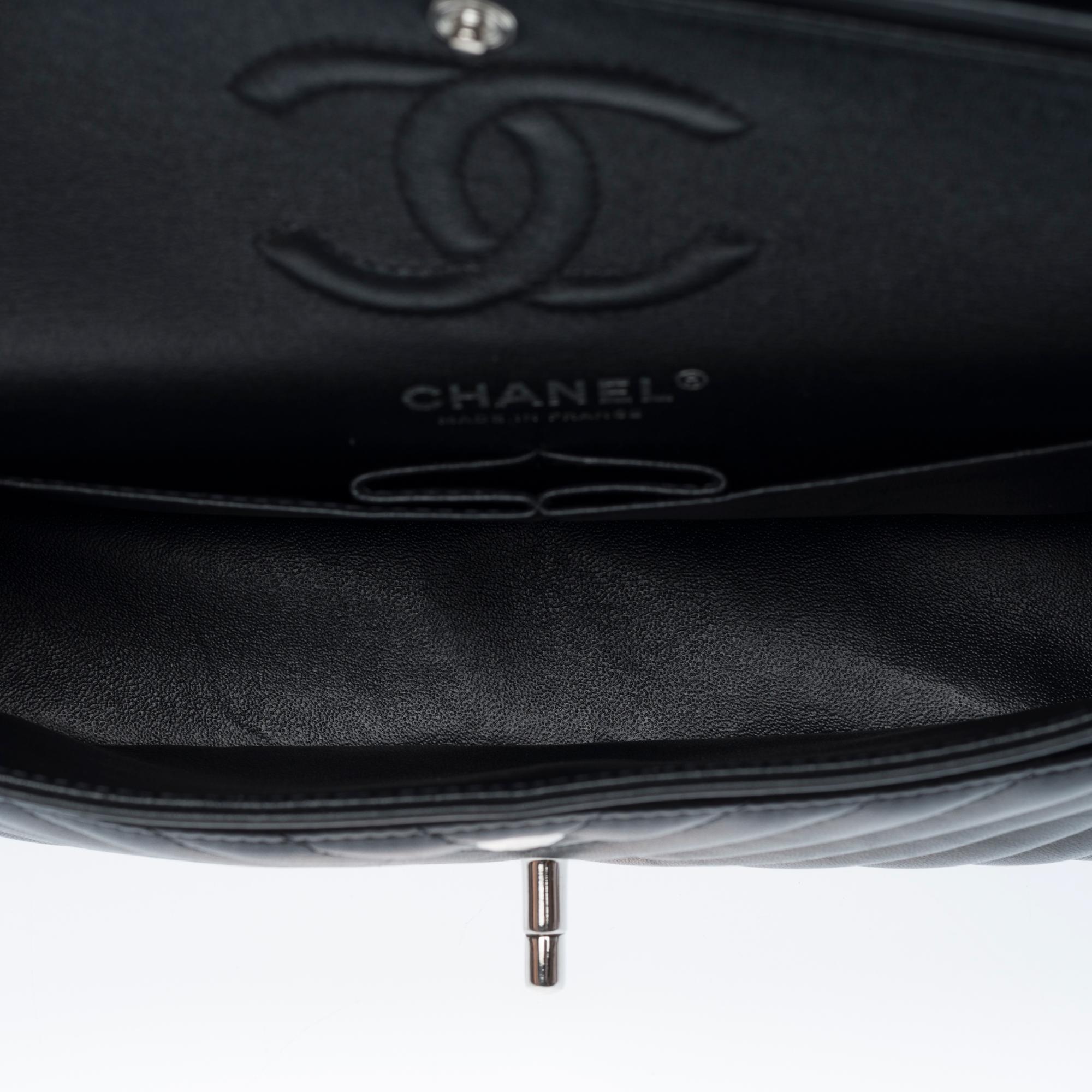 Rare Chanel Timeless 23 shoulder bag in black chevrons quilted lambskin , PHW For Sale 3