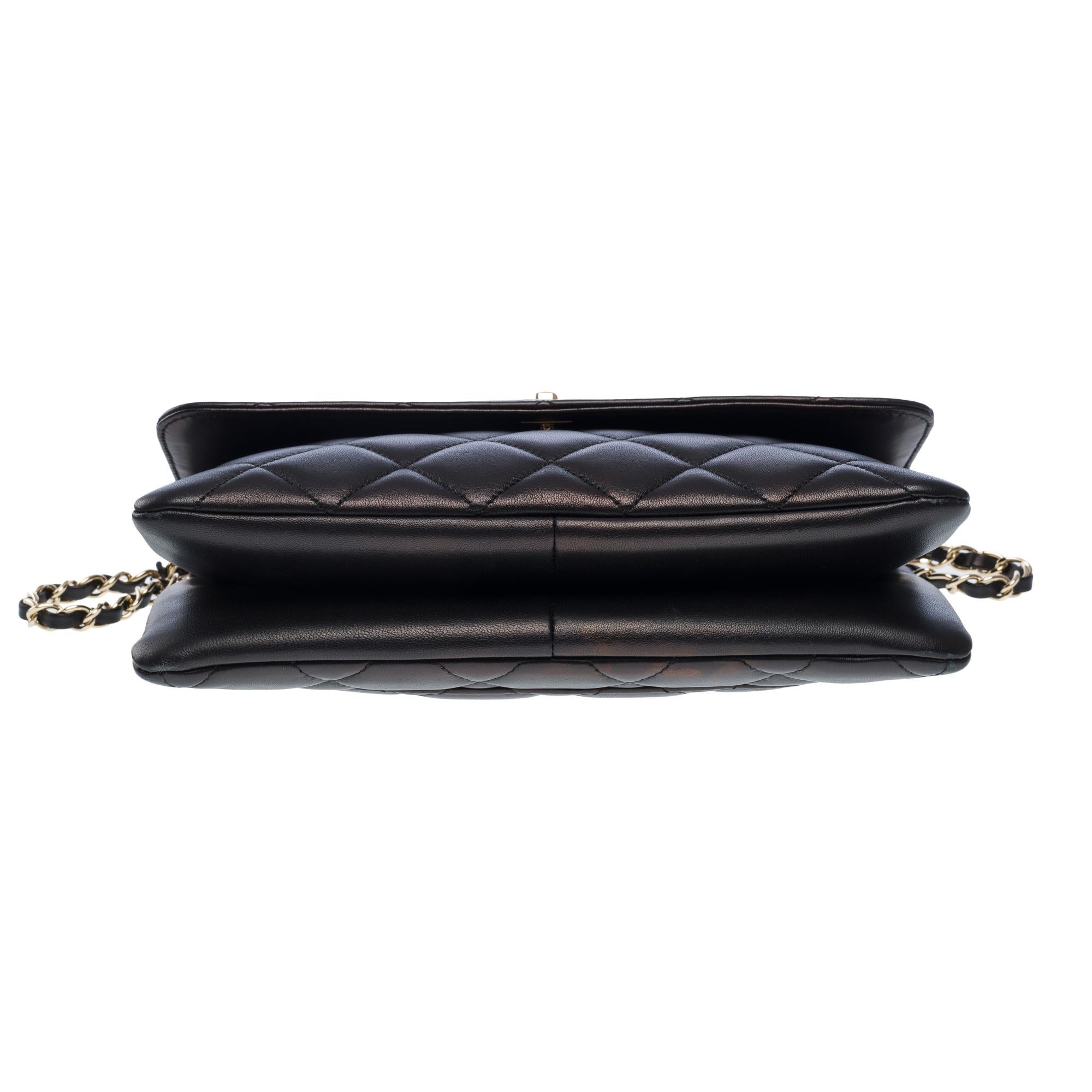 Rare Chanel Timeless/Classic Coco Trendy CC shoulder bag in black leather, GHW  For Sale 7