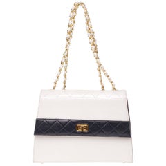 Seltene Chanel Trapez-Handtasche aus weißem/blauem, marineblauem und marineblauem Leder mit Geldbörse