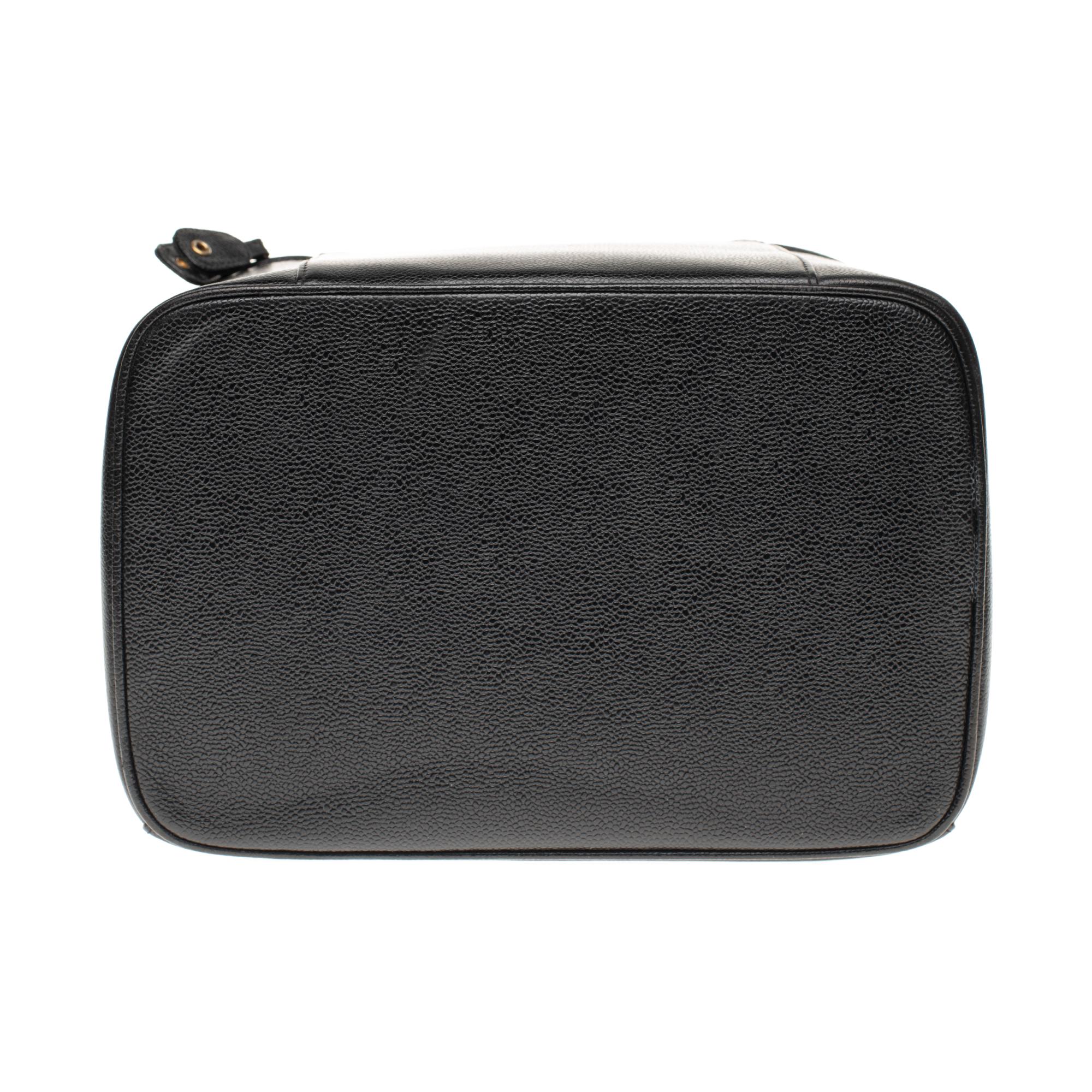 Rare Chanel Vanity Case in Caviar black leather with strap , gold hardware 4