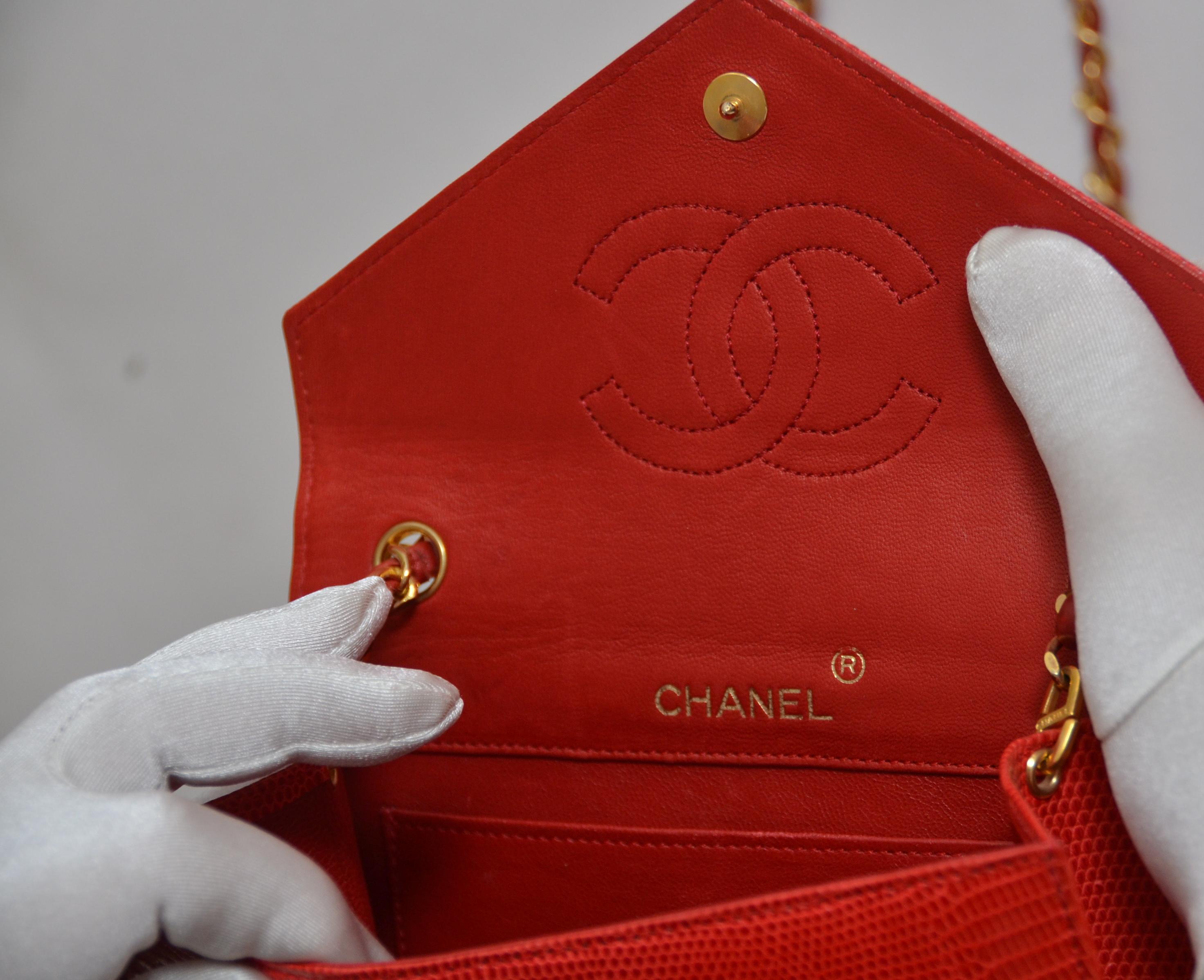 Rare Chanel Vermilion Red Lizard Mini Handbag Large Gold Plated CC  6