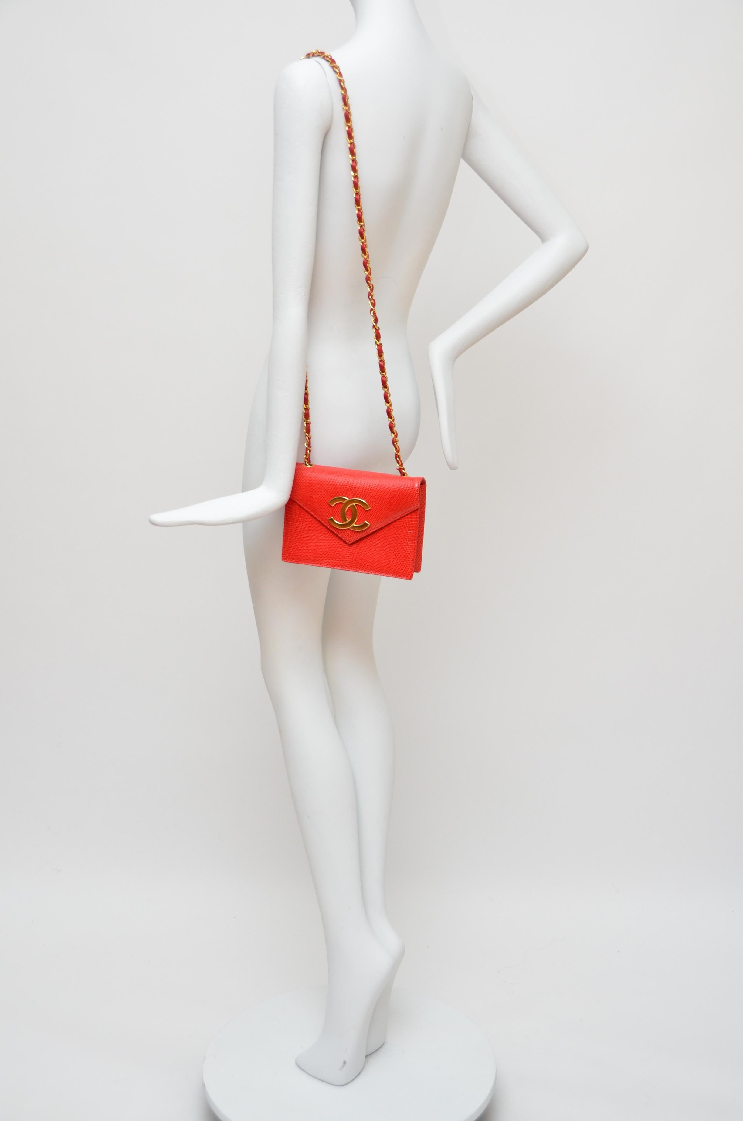 Rare Chanel Vermilion Red Lizard Mini Handbag Large Gold Plated CC  7
