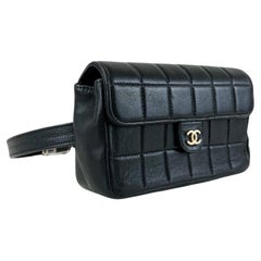 Raro Chanel Vintage in pelle d'agnello nera trapuntata, marsupio con cintura a vita, sacca per il sedere 