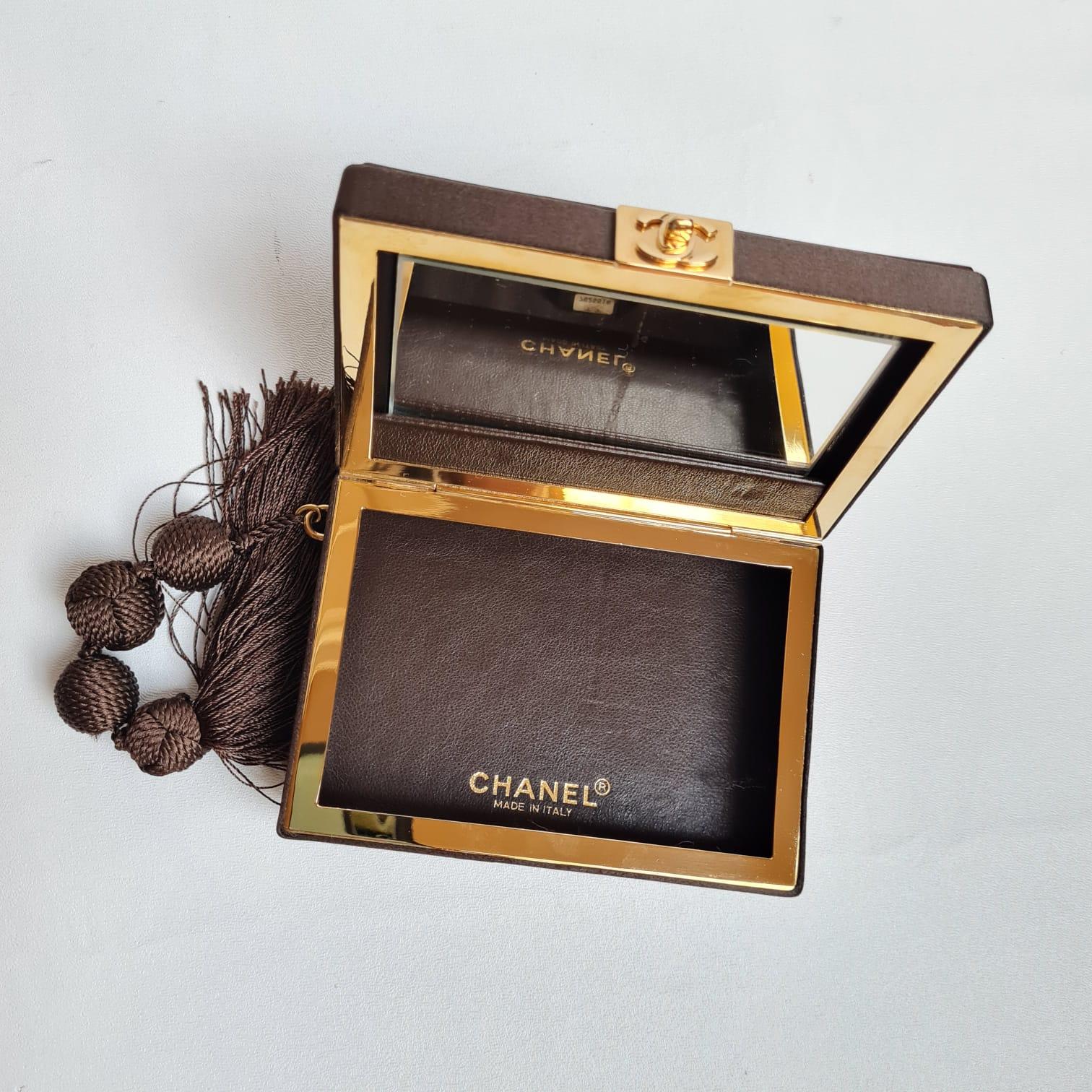 Rare Chanel Vintage Brown Tortoiseshell Tassel Mini Clutch 9