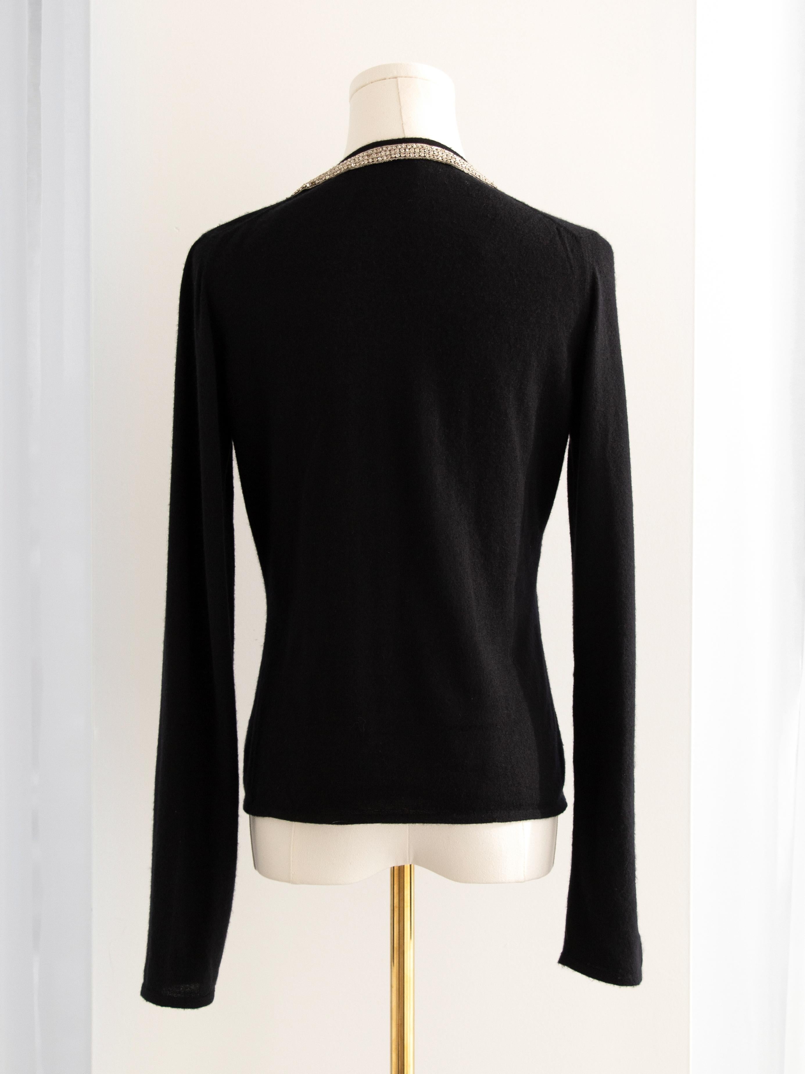 RARE Chanel Vintage F/W 2003 Comete Swarovski Embellished Necklace 03A Sweater In Good Condition In Jersey City, NJ