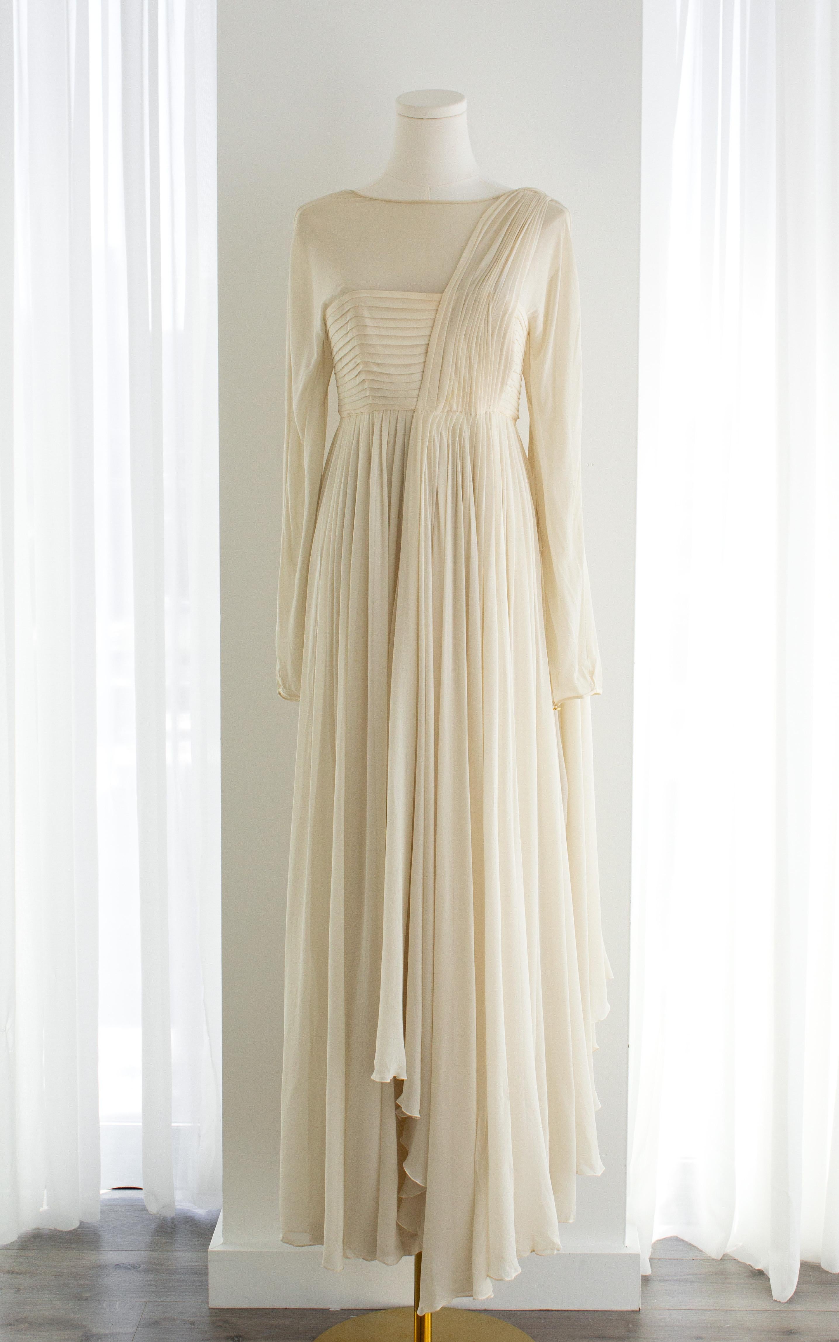 Rare Chanel Vintage S/S 1989 Grecian Goddess Ivory Gold Pleated Gown For Sale 6