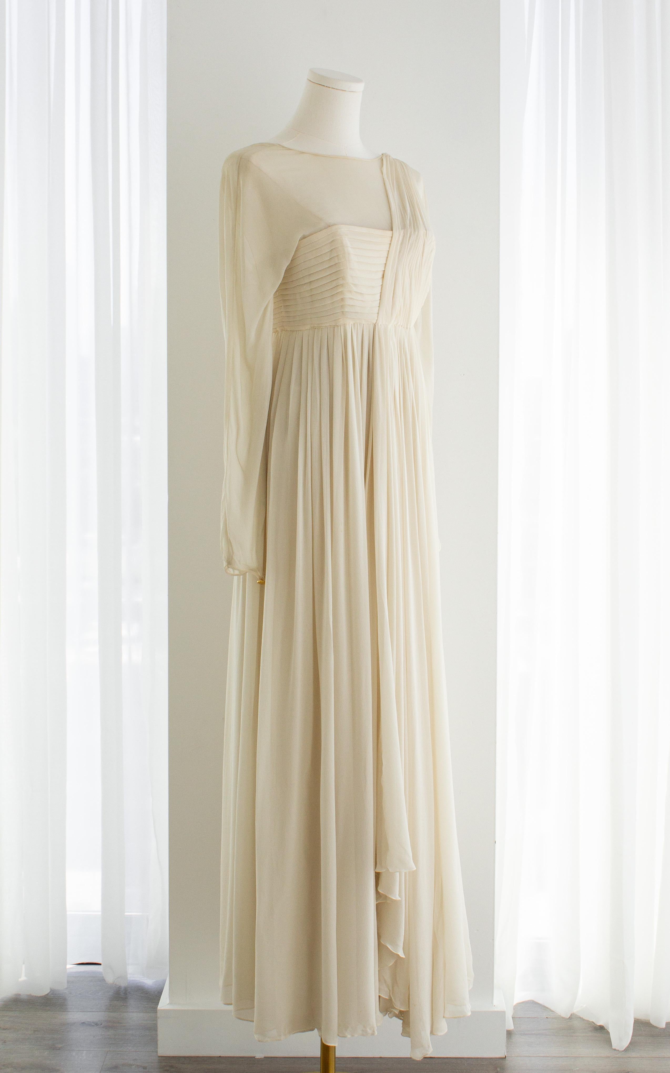 Rare Chanel Vintage S/S 1989 Grecian Goddess Ivory Gold Pleated Gown For Sale 1