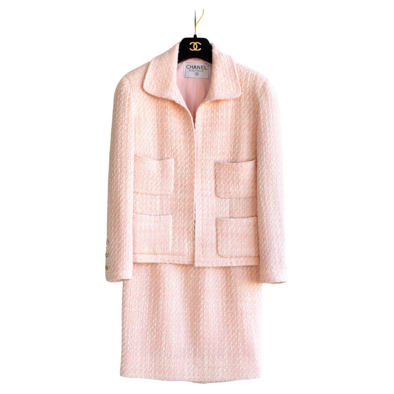 Vintage Chanel Pink Suit 42 – LuxuryPromise
