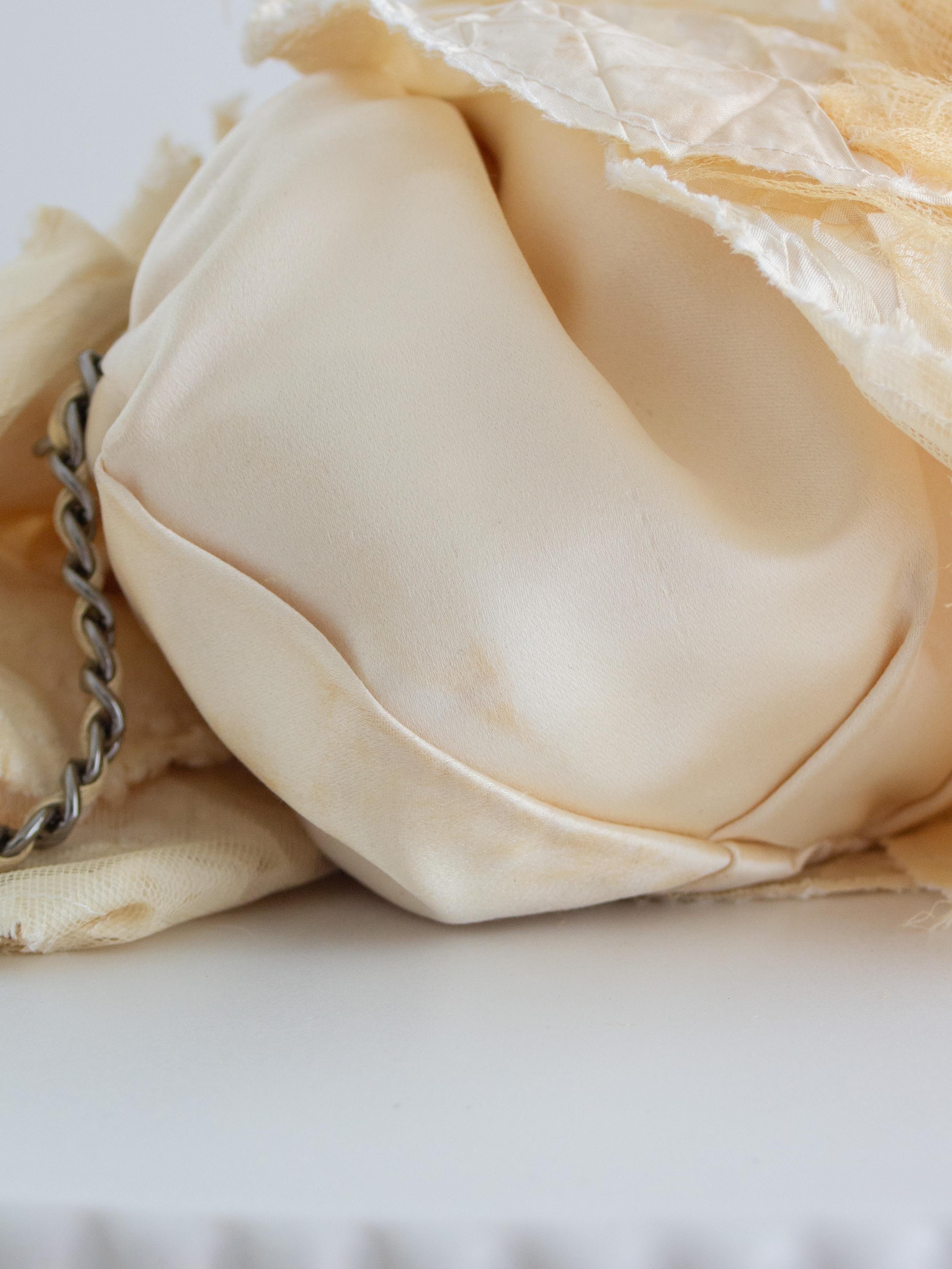 Rare Chanel Vintage S/S 2006 Cream Ivory Camellia 06P Clutch Bag 7