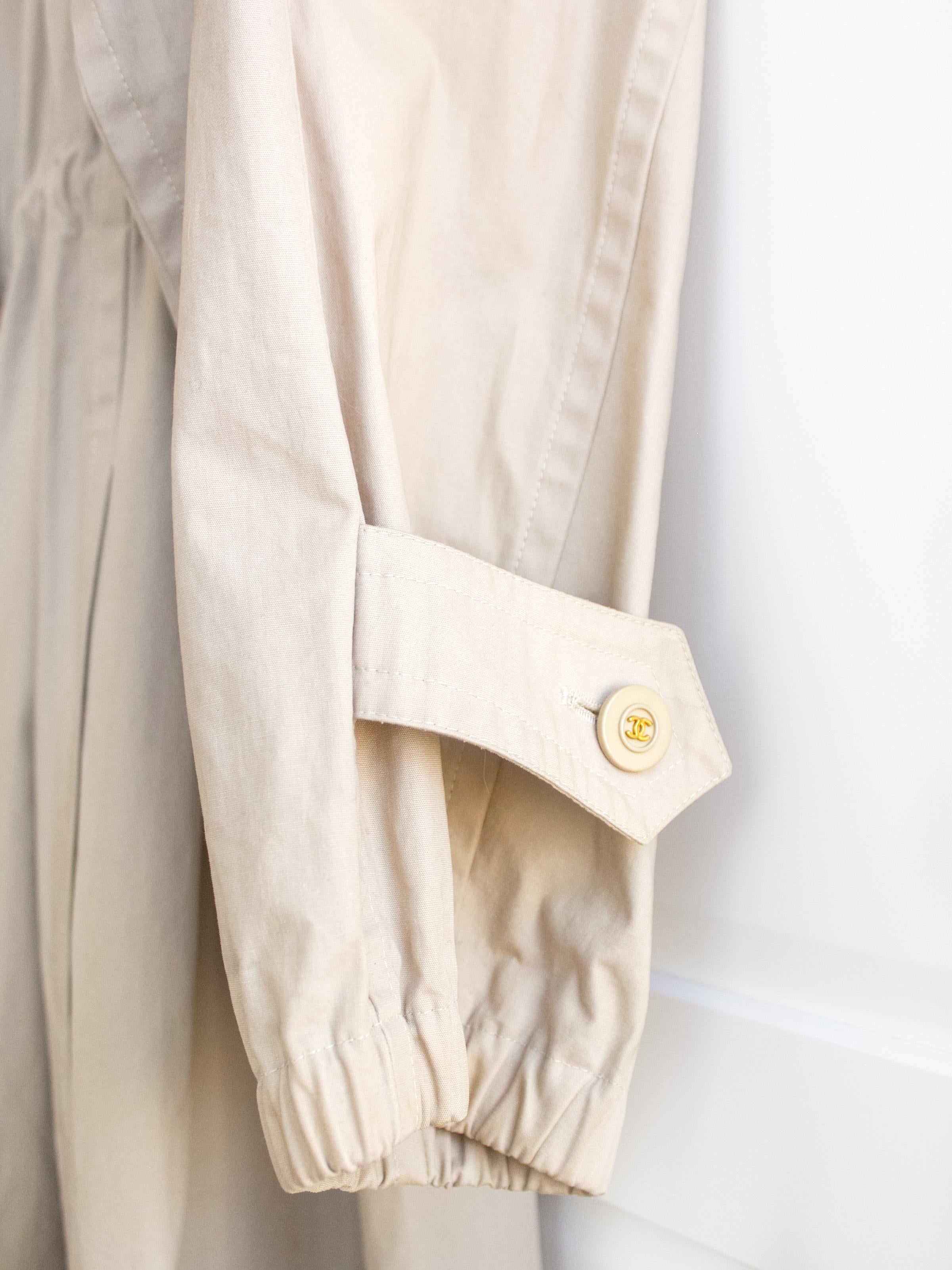Rare Chanel Vintage Spring 1994 Beige Runway 94P Oversized Trench Coat For Sale 2