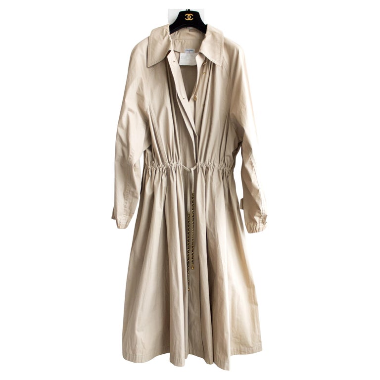 Rare Chanel Vintage Spring 1994 Beige Runway 94P Oversized Trench Coat For  Sale at 1stDibs