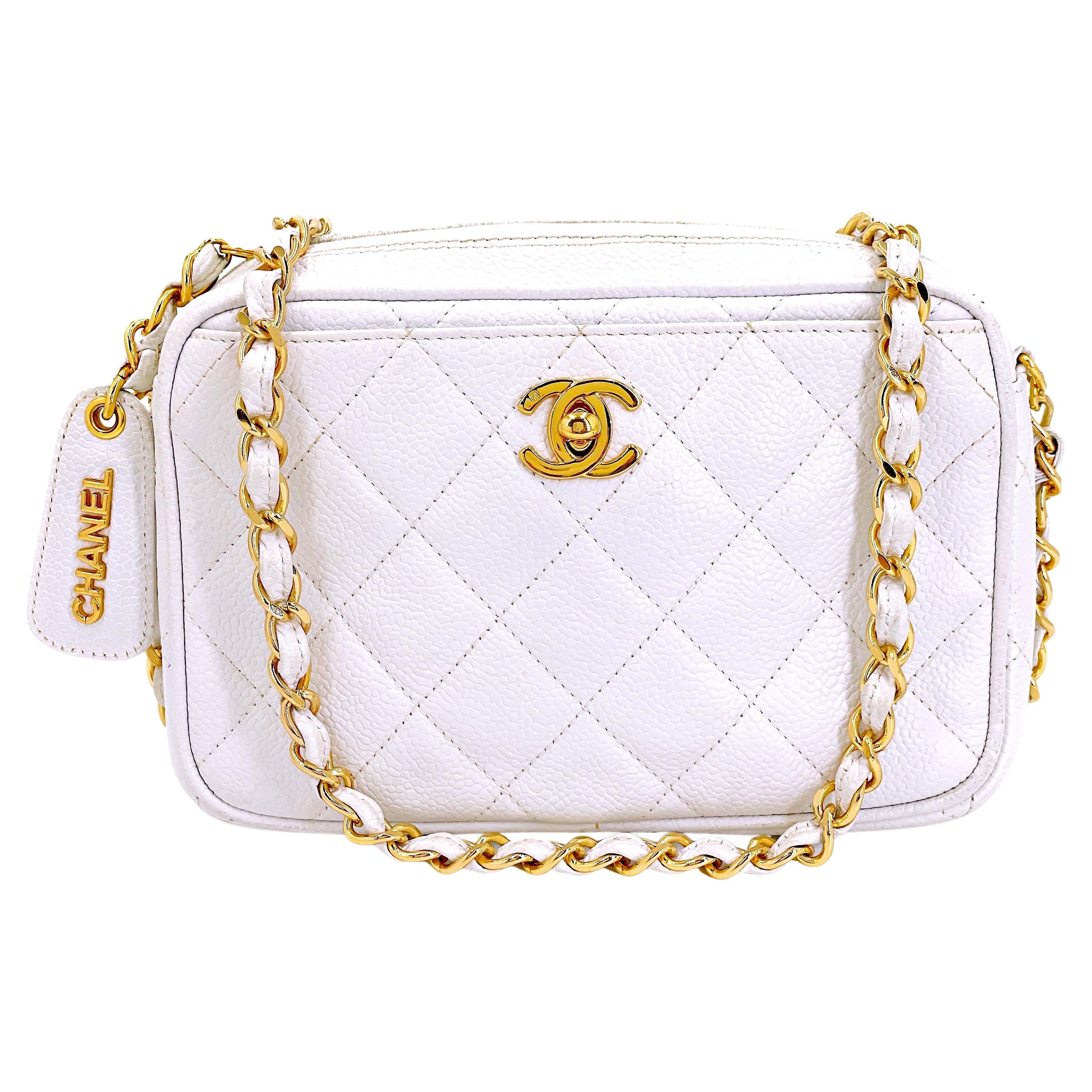 Rare Chanel Vintage White Caviar Mini Clasp Camera Case Bag 24k GHW 67256  For Sale at 1stDibs