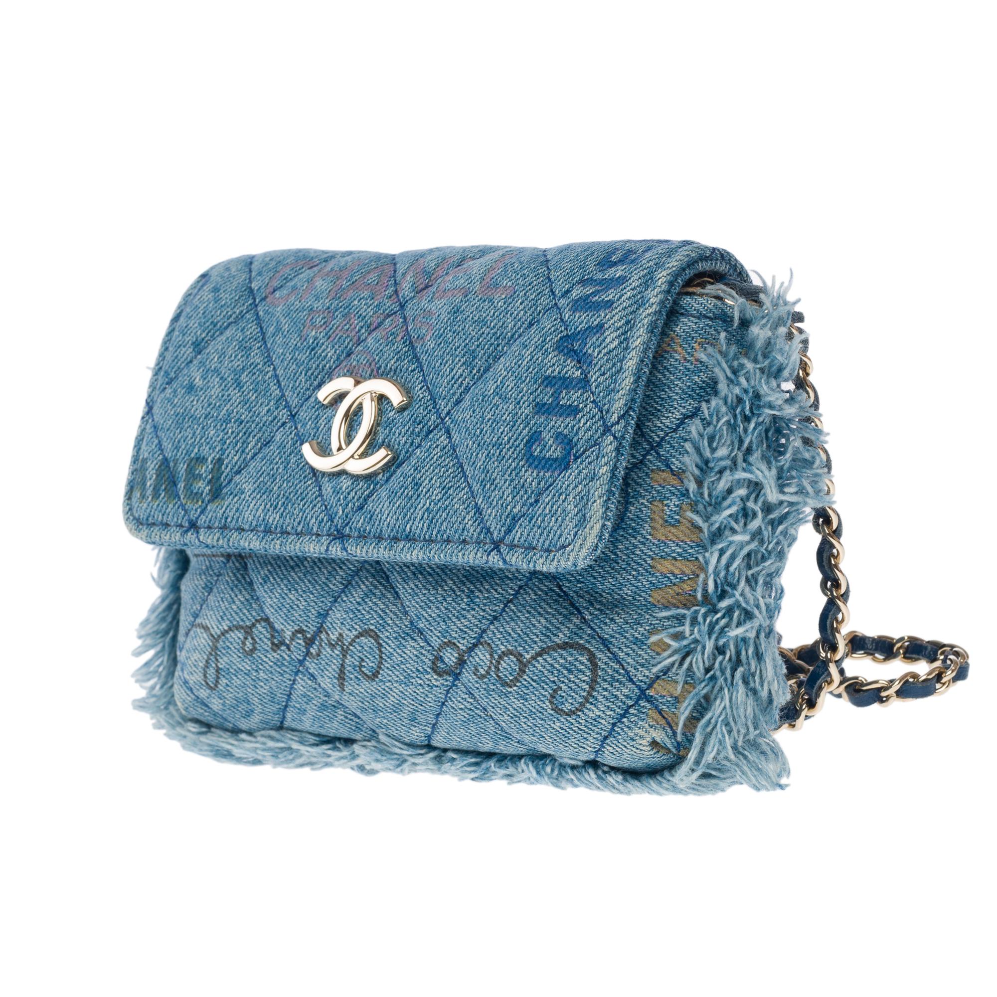 Women's Rare Chanel Wallet on Chain (WOC)  shoulder bag in blue quilted denim, SHWHW