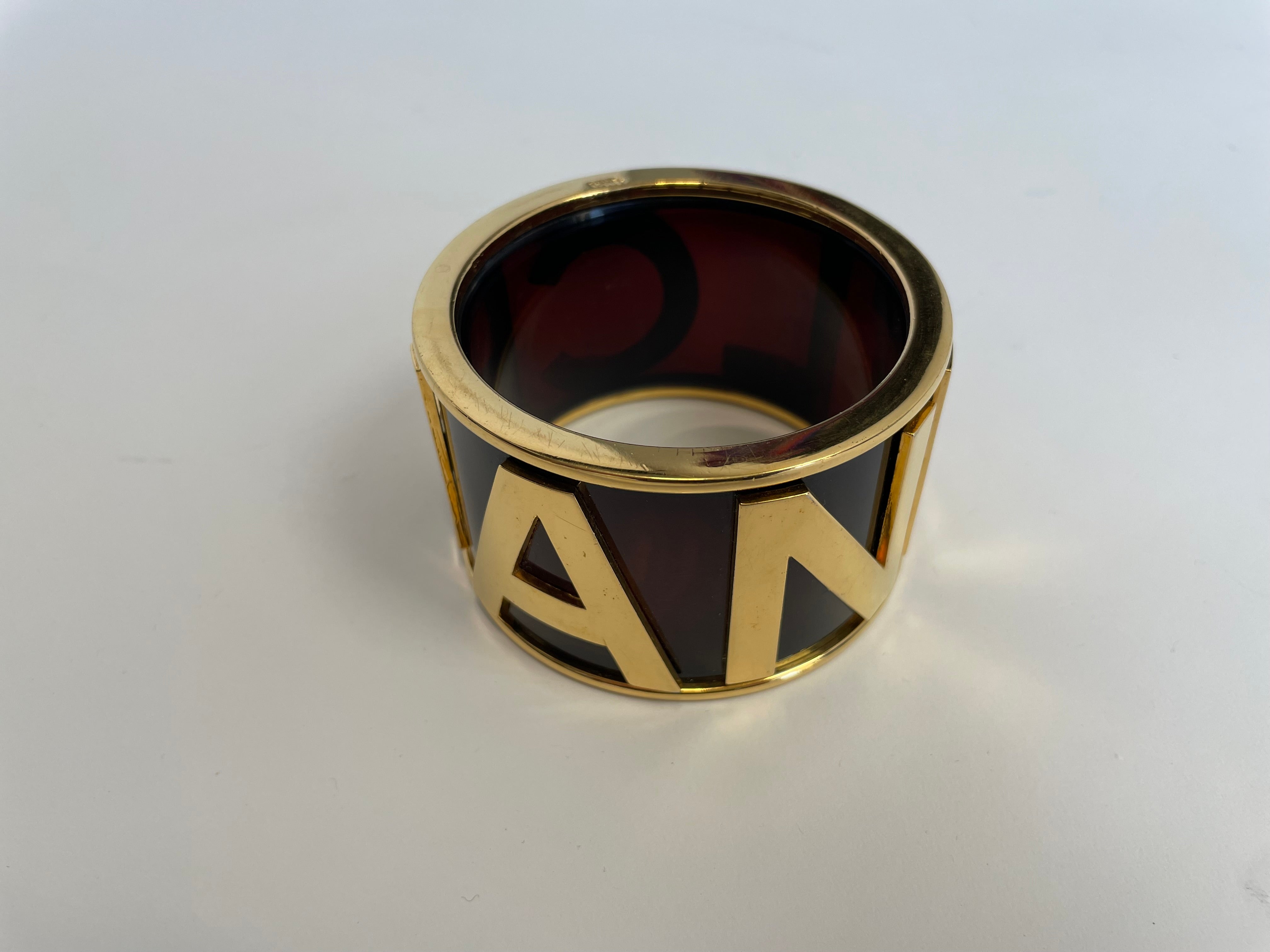 Chanel, large bracelet jonc d'origines plaqué or, printemps-été 1990 en vente 10