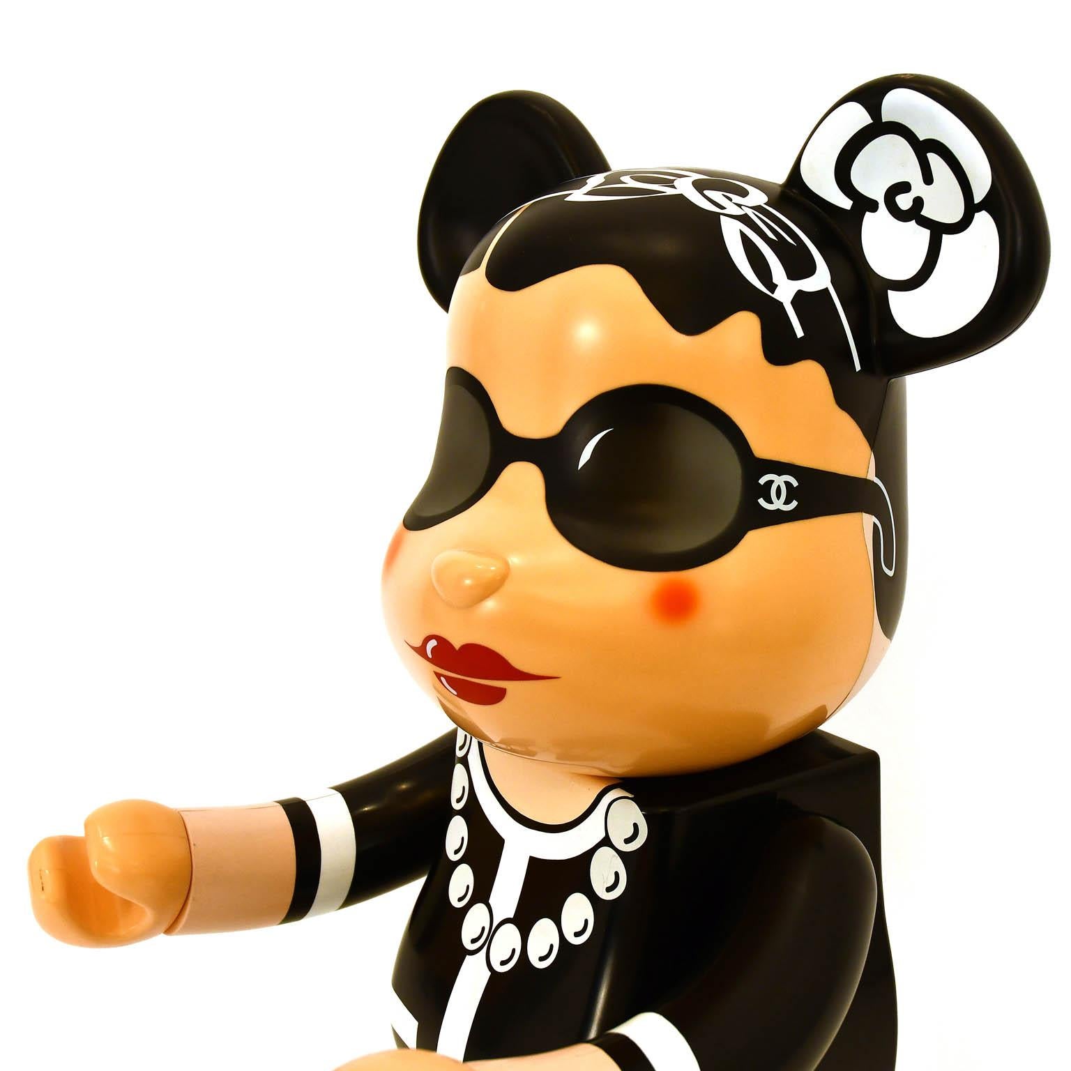 Chanel x Medicom Bearbrick 1000% Limited Edition Nr 206 KARL LAGERFELD In Good Condition In Vienna, AT