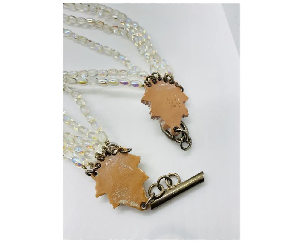 Chantal Thomass Rare ensemble collier et boucles d'oreilles en perles de verre irisé en vente 4