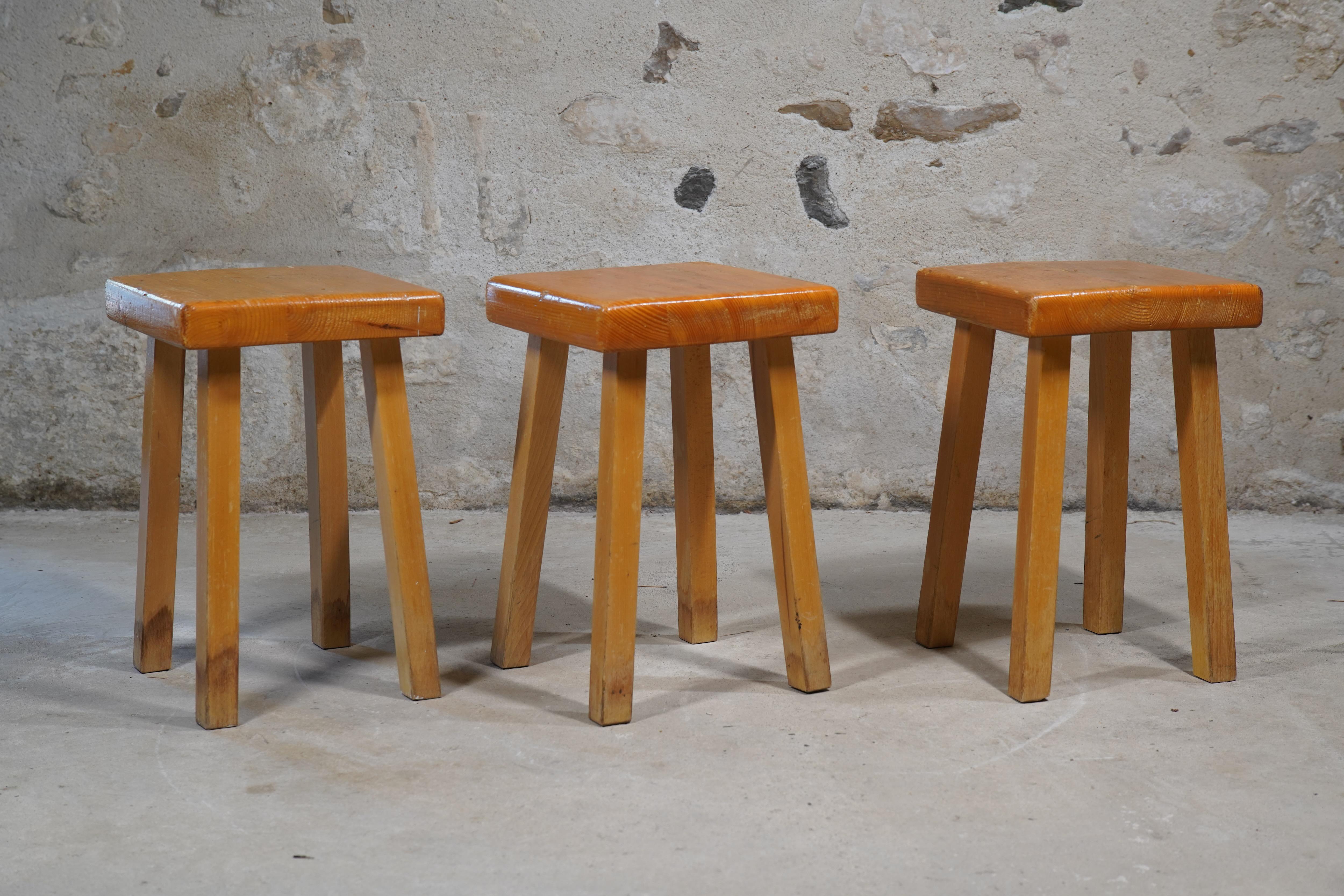 Very rare and beautiful stools designed by acclaimed architect and designer Charlotte Perriand for the ski resort Les Arcs 1800 from 1967 to 1989.

Furniture from Les Arcs is characterised by its clean lines, simplicity, and functionality. The