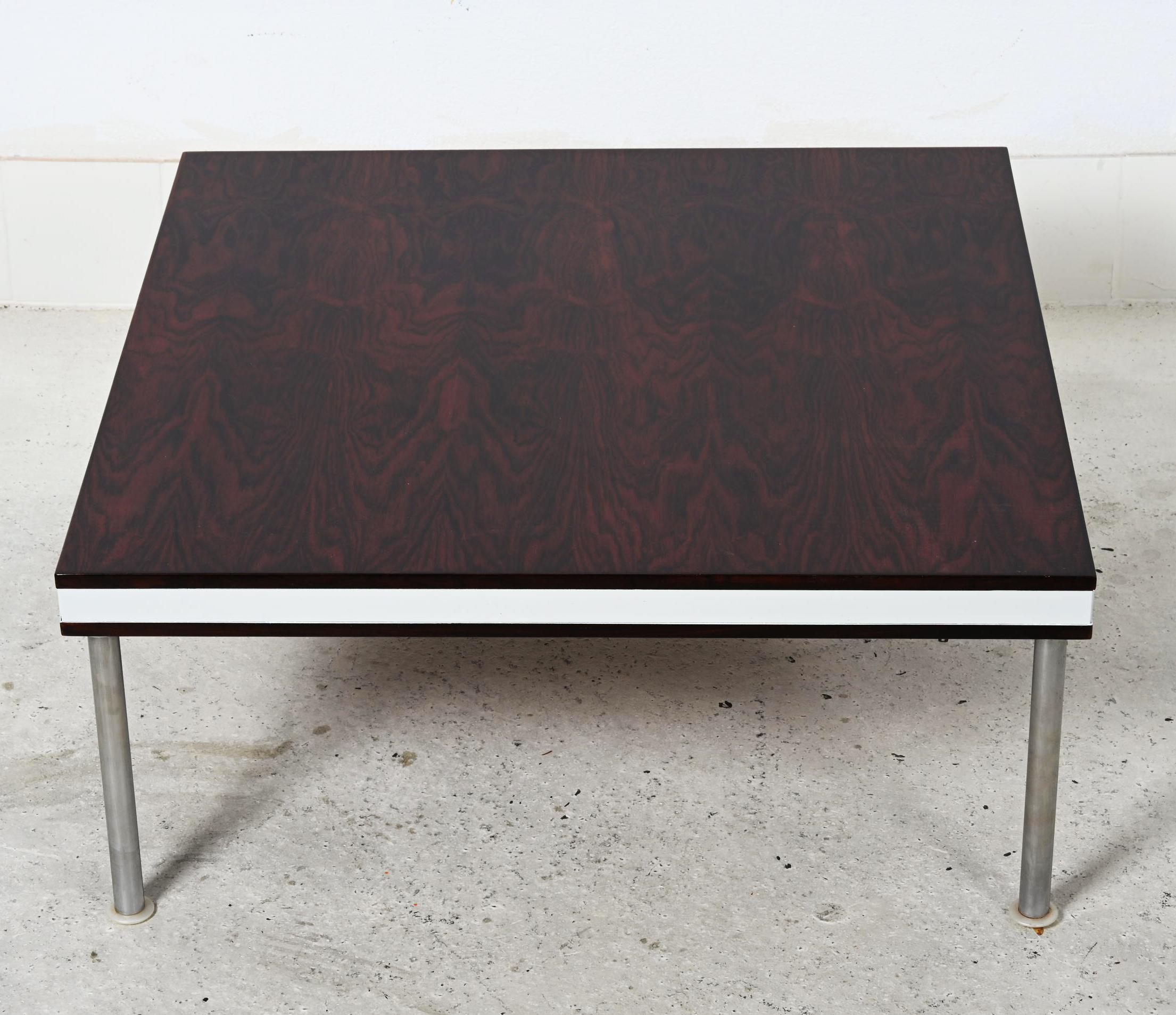 Rare table d'échecs, table à café et table à queue de Poul Cadovius pour France and Son en vente 5