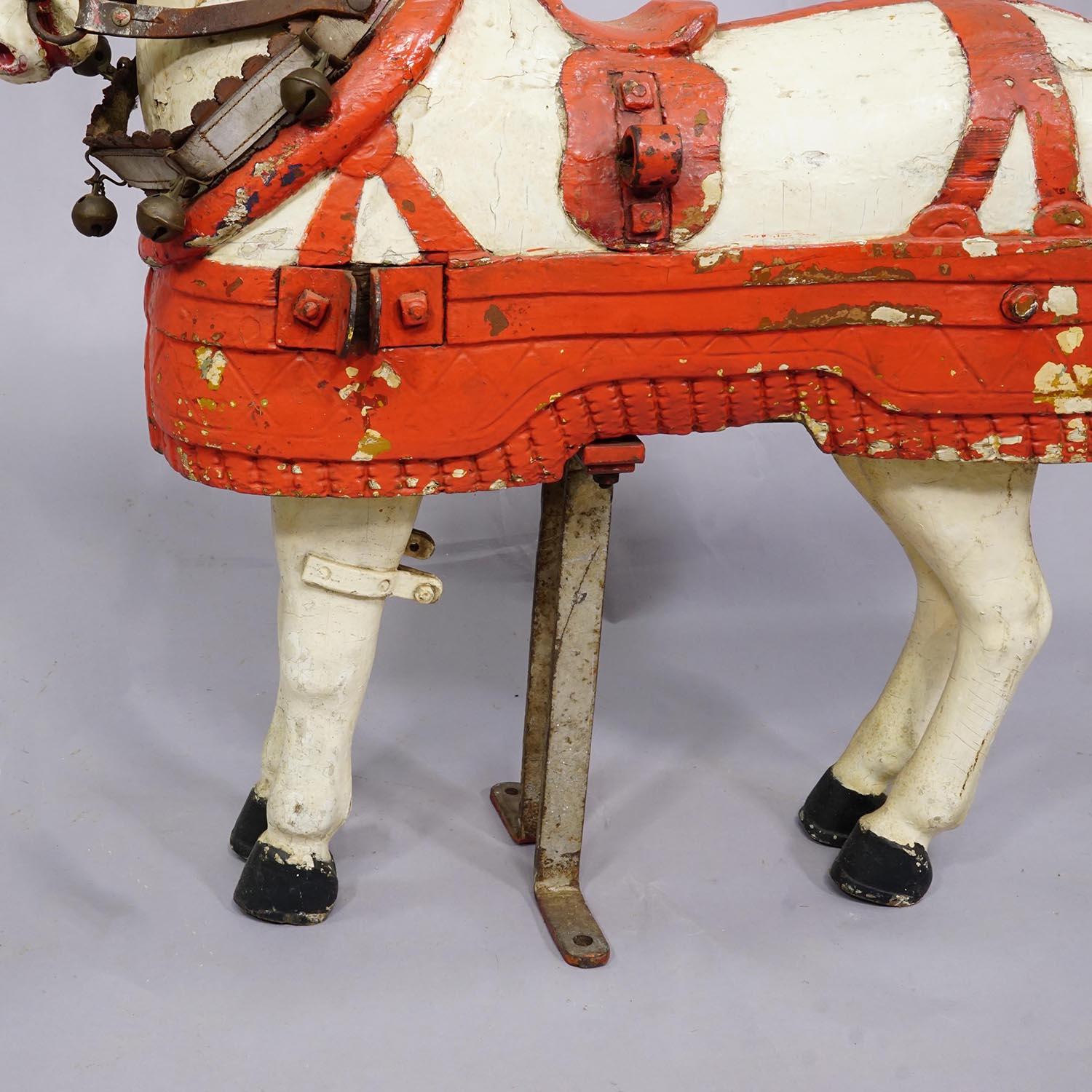 Seltenes Kinderkarussell Pit Horse, Deutschland ca. 1900s (Holz) im Angebot
