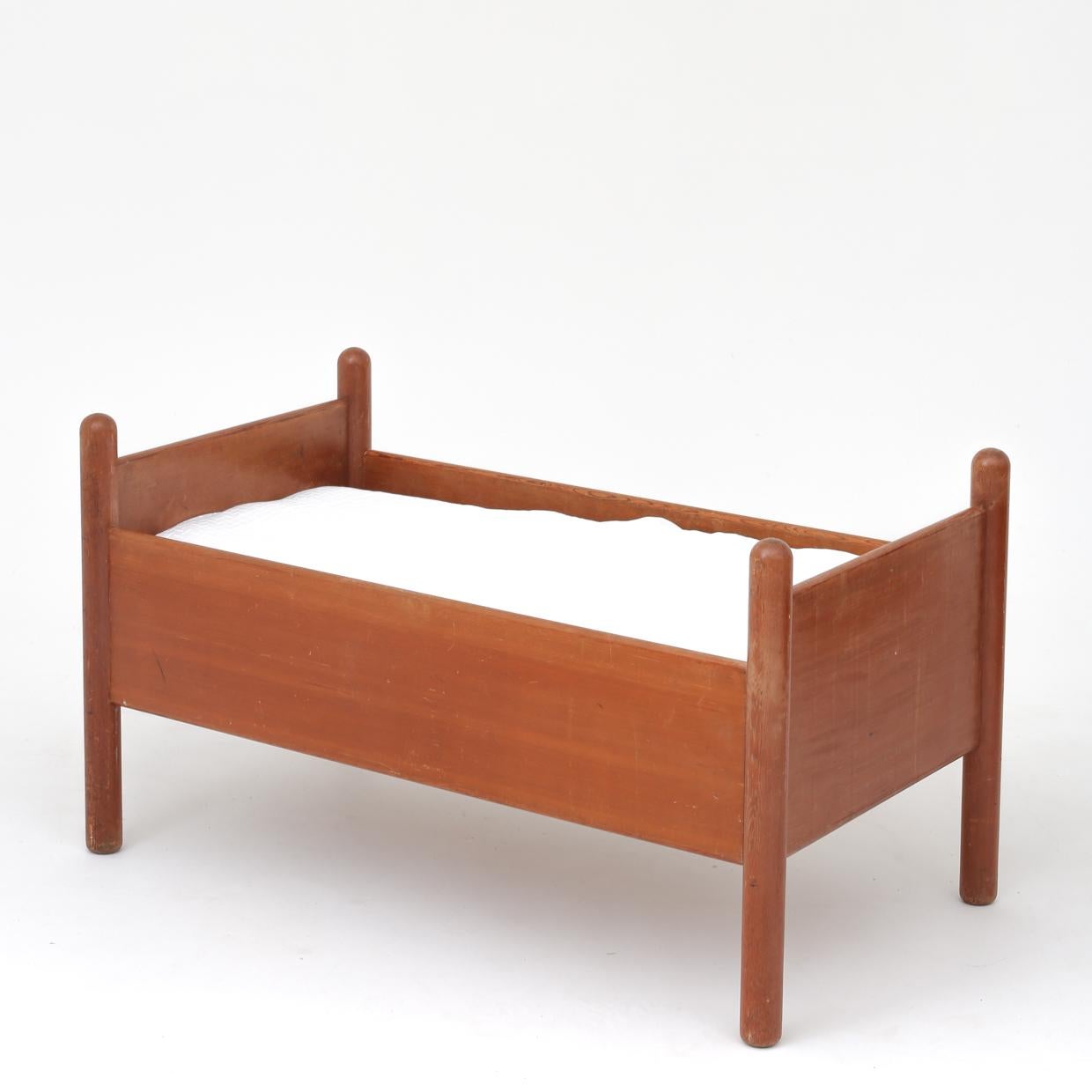 Rare Children's Bed by Flemming Lassen In Good Condition For Sale In Copenhagen, DK