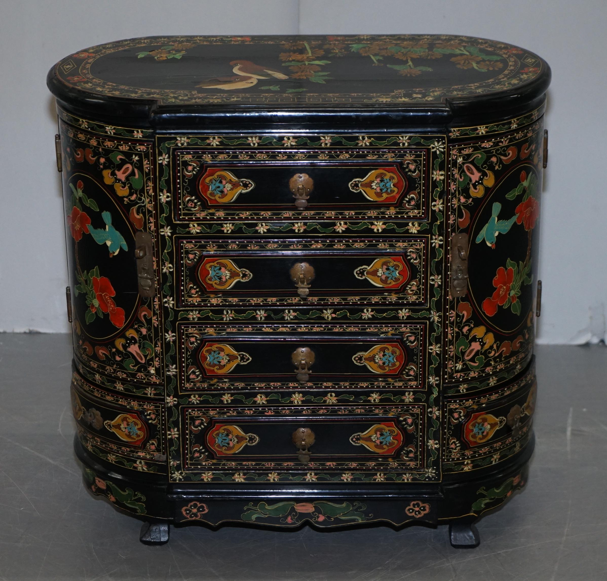 Lacquered Rare Chinese Black Lacquer Hand Painted Chinoiserie Side Table Drawers Cupboard