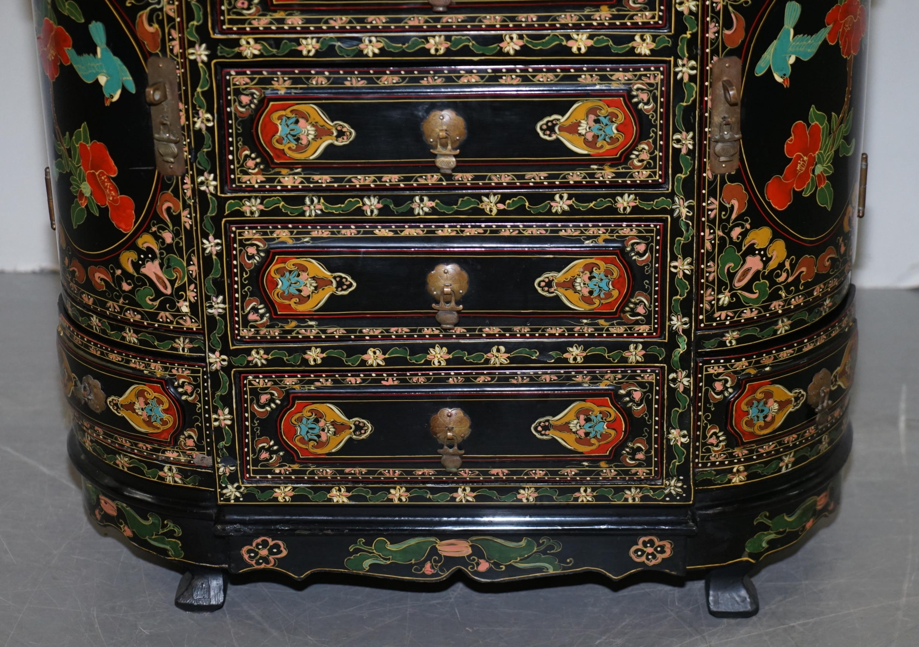 Rare Chinese Black Lacquer Hand Painted Chinoiserie Side Table Drawers Cupboard 3