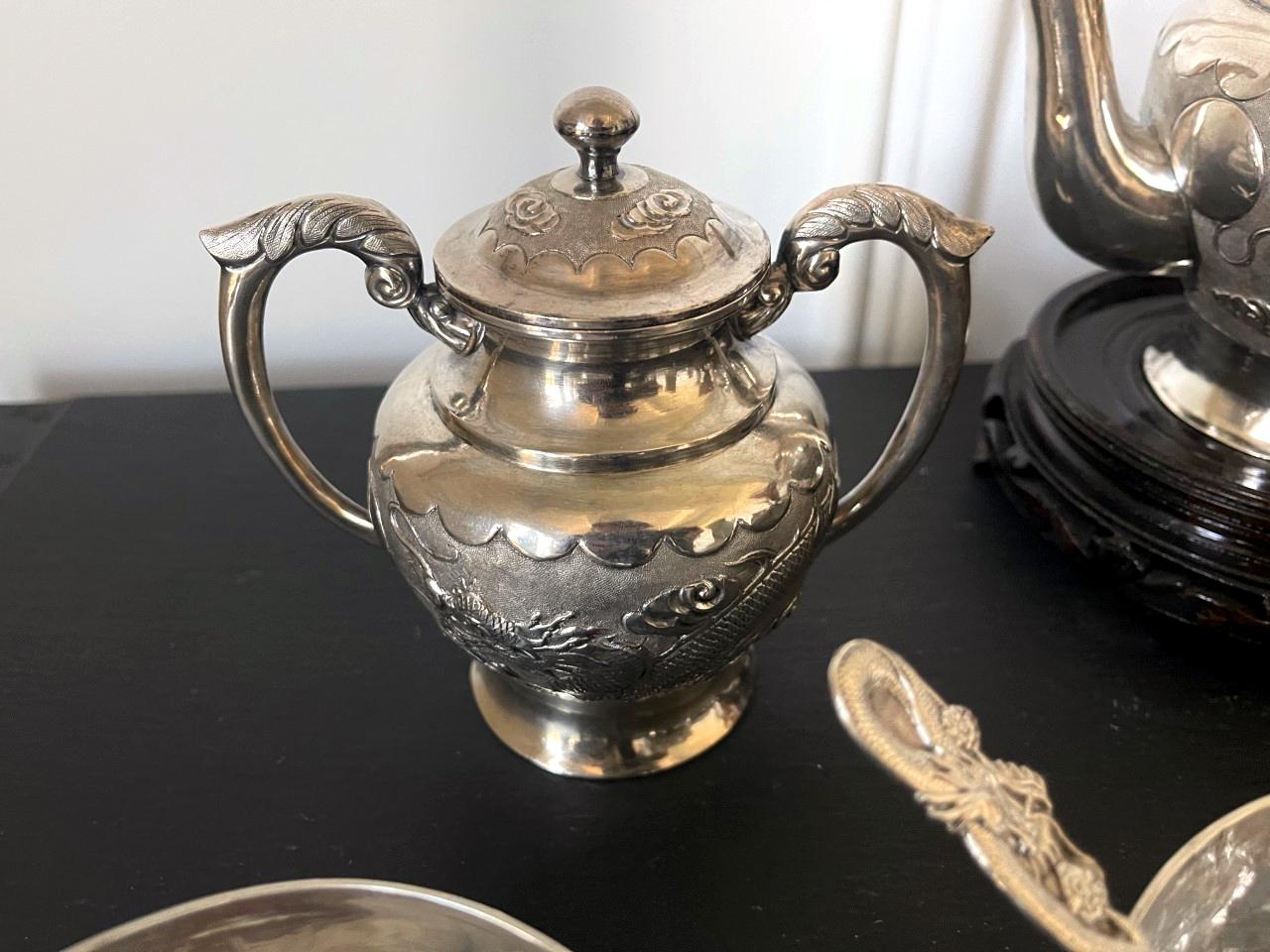 Rare Chinese Export Sterling Silver Tea Set with Dragon Design Tianjing Wuhua For Sale 2