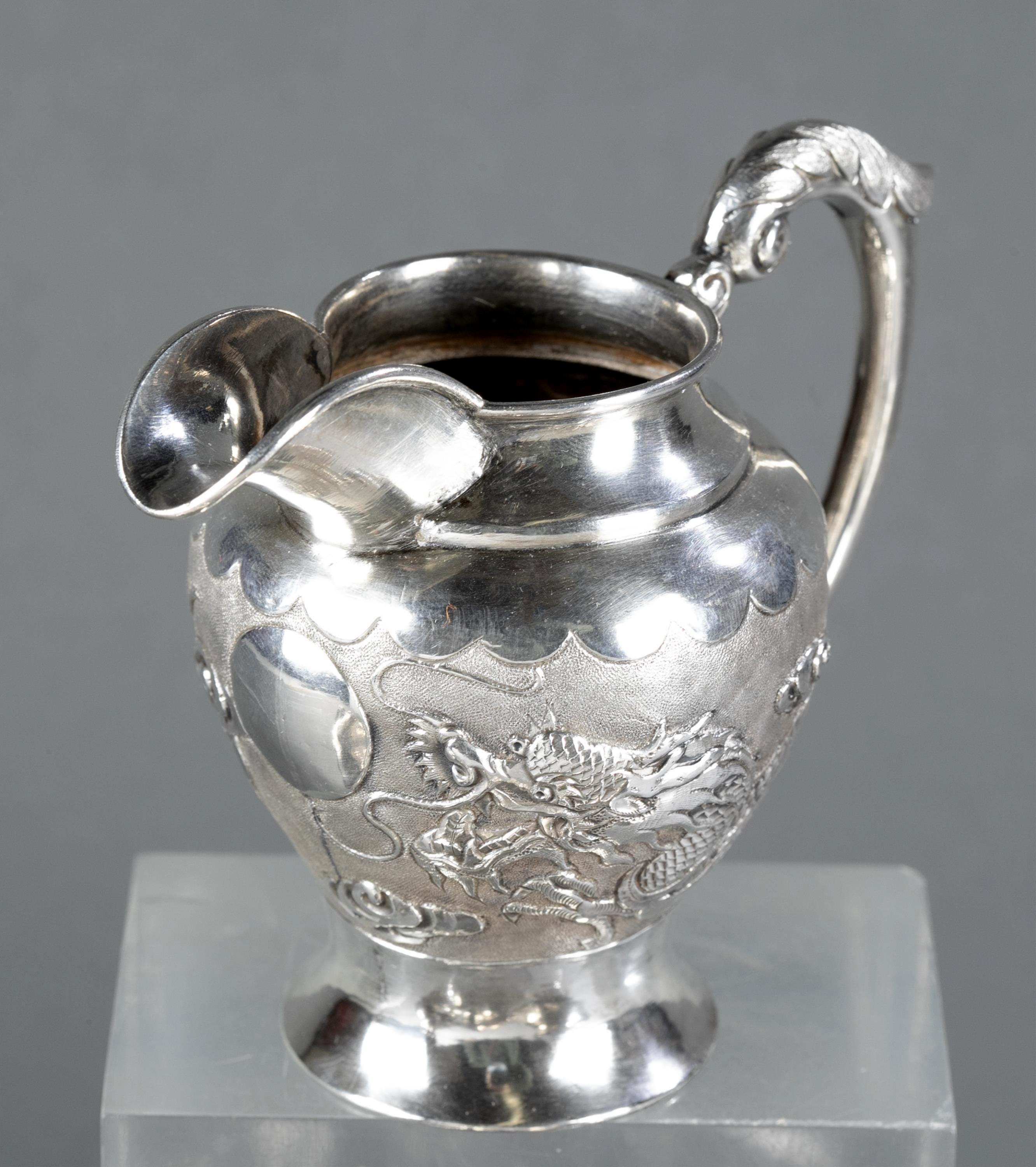 Rare Chinese Export Sterling Silver Tea Set with Dragon Design Tianjing Wuhua For Sale 3