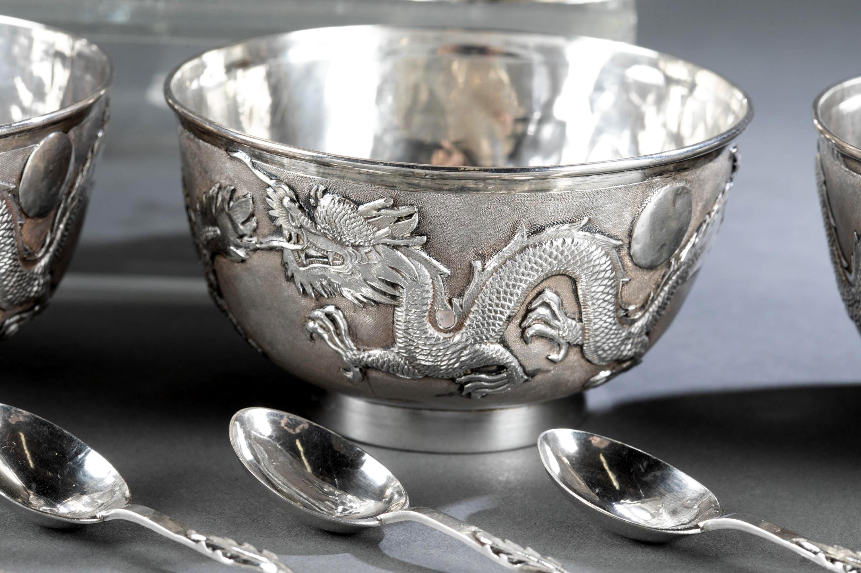 Rare Chinese Export Sterling Silver Tea Set with Dragon Design Tianjing Wuhua For Sale 9