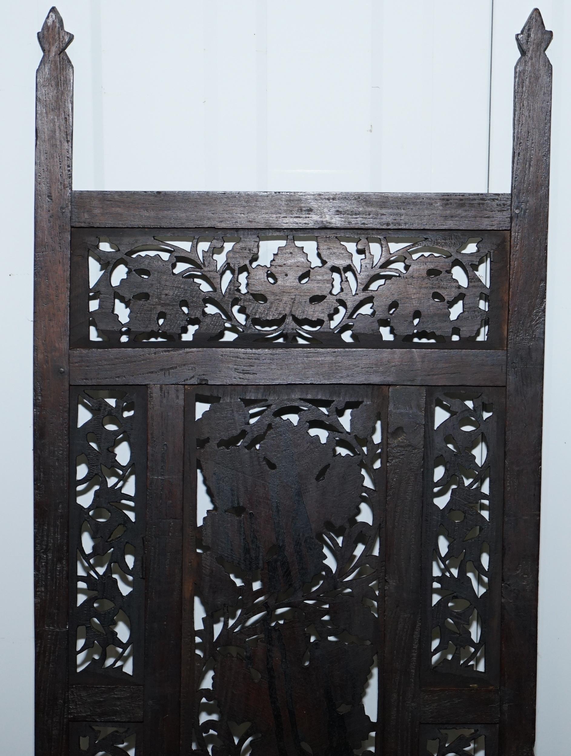 Hand-Carved Rare Chinese Fretwork Carved Wall Panels Depicting Leaves Solid Teak Art Wood