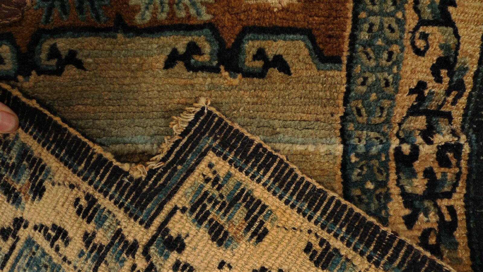 Seltener chinesischer Ningxia Sattelteppich, hergestellt für tibetische Menschen um  1850/70 (Handgeknüpft) im Angebot