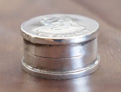 Rare Chinese Solid Silver Paste Tub Depicting a General Signed Stamped Sterling
