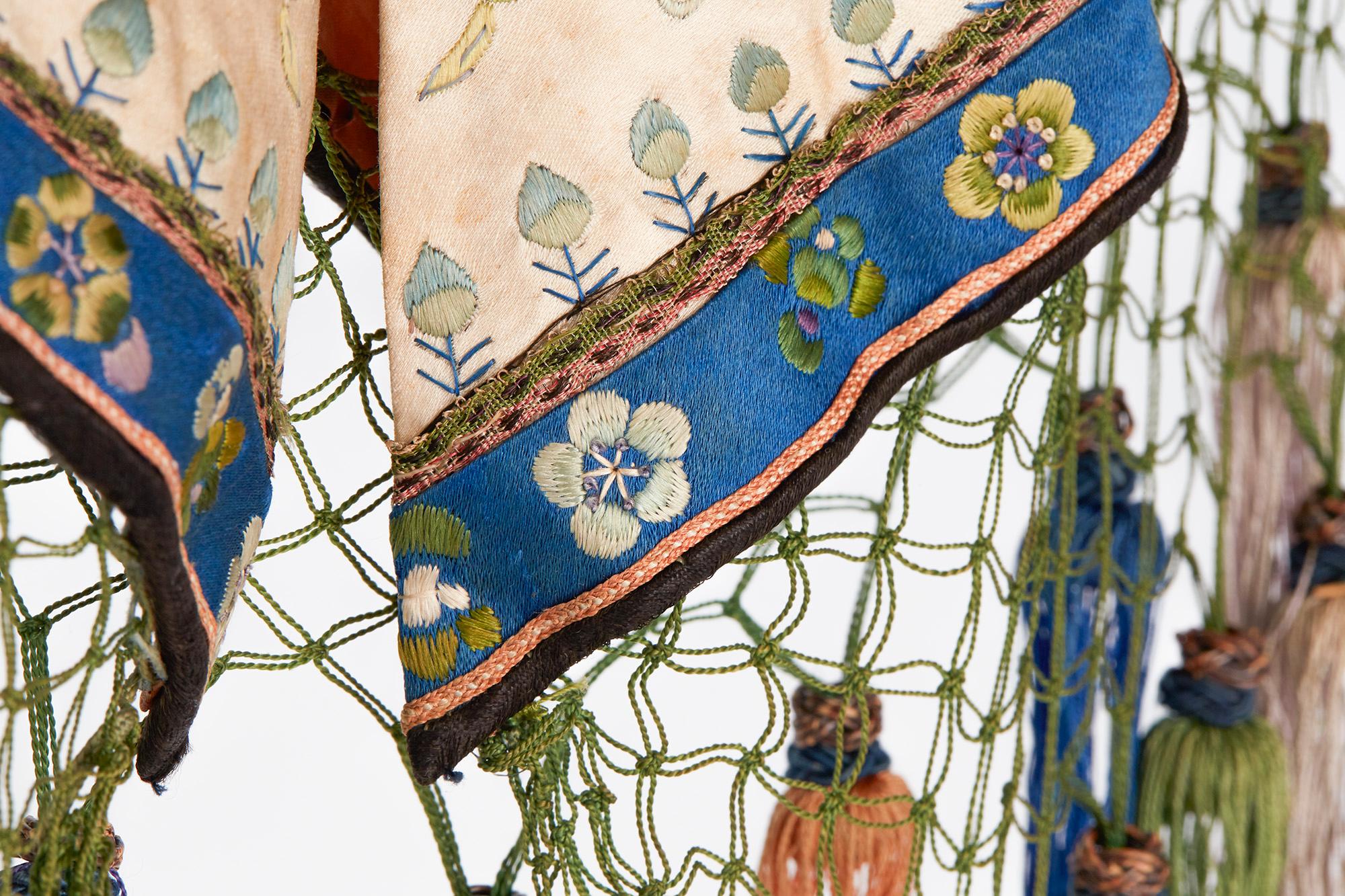 Qing Rare Chinese Yun Jian Embroidered Silk Cloud Collar, circa 1880 For Sale