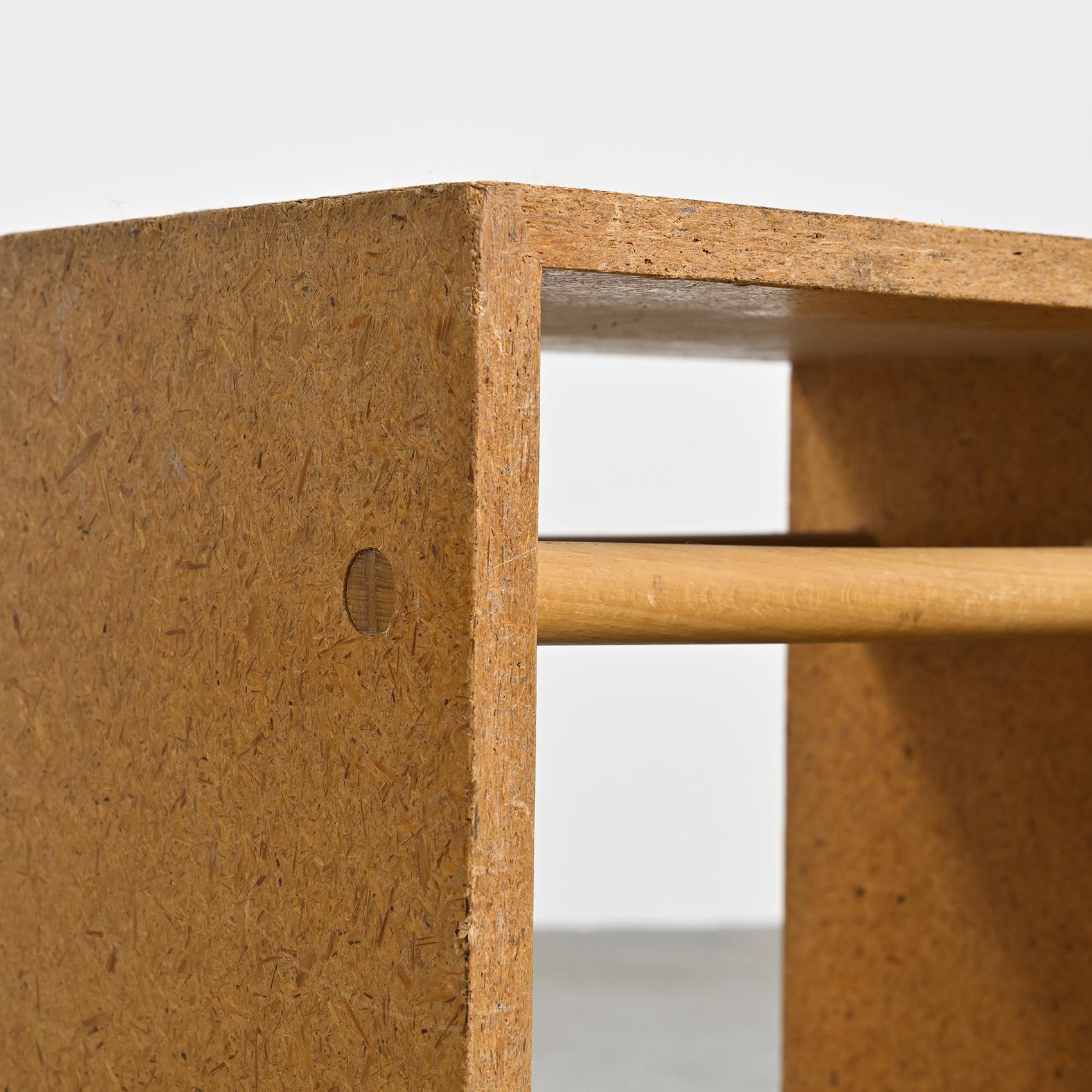 Rare tabouret en aggloméré de Max Bill, Ulm, circa 1962 Abîmé - En vente à VILLEURBANNE, FR