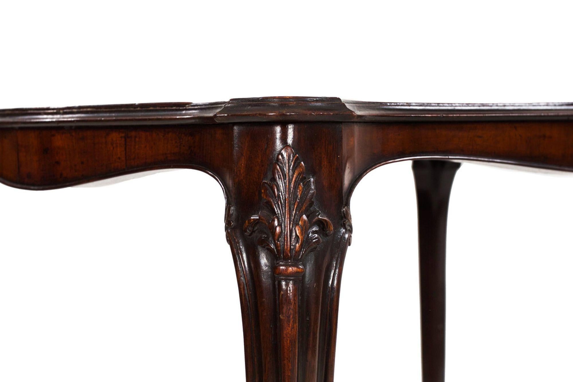 Rara Mesa Chippendale, inglesa ca. 1770, ex Colección Rothermere en venta 7