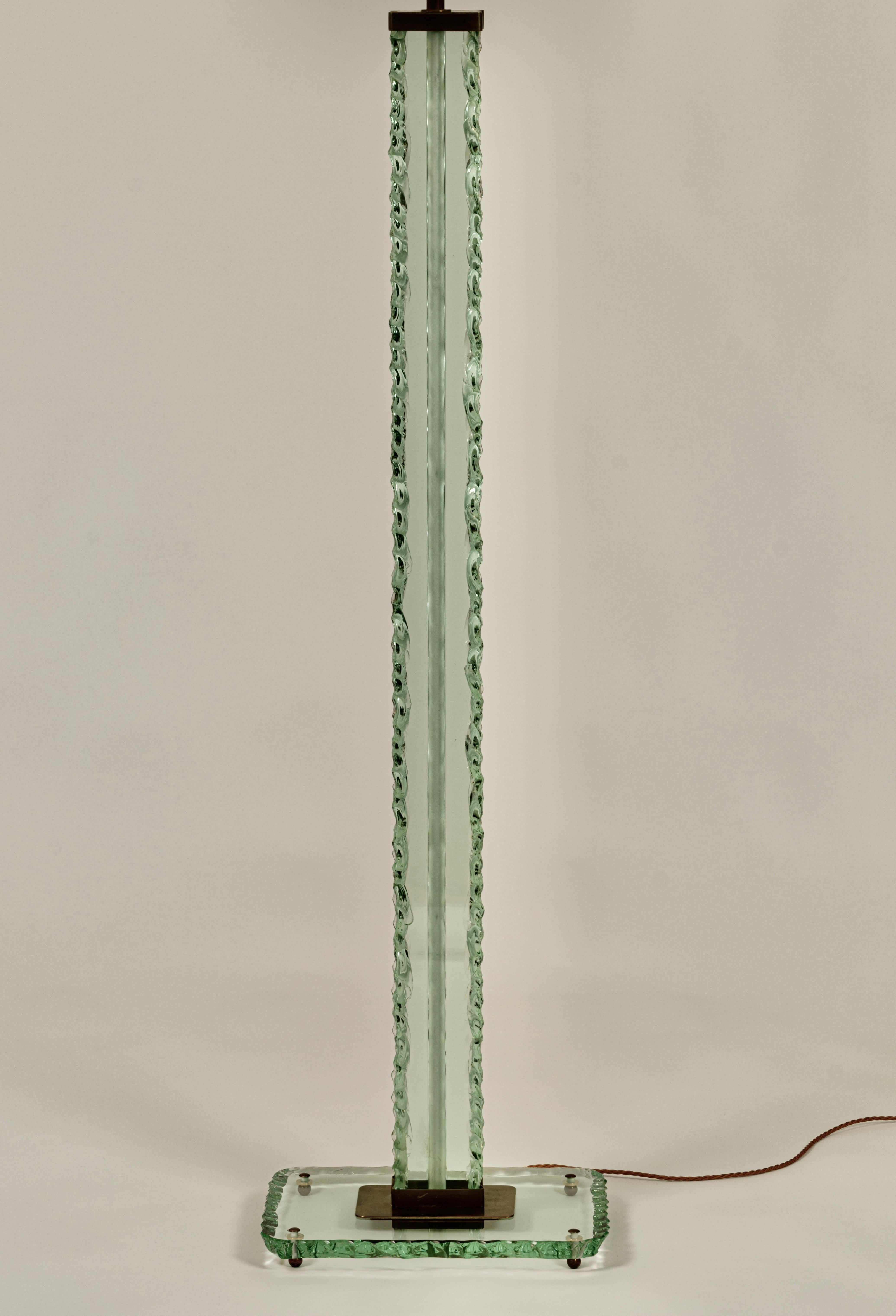 Rare Chiseled Glass Floor Lamp by Pietro Chiesa for Fontana Arte, Italy, c.1935 For Sale 3