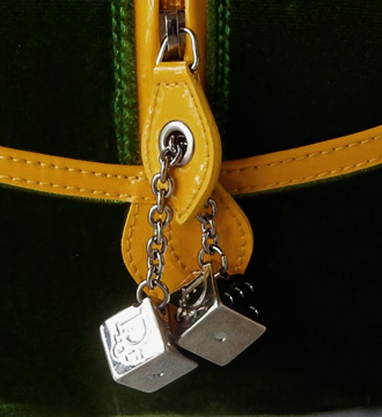 Rare sac à main Christian Dior 2004 Gambler Dice Bowler Style  Taille LG en vente 4