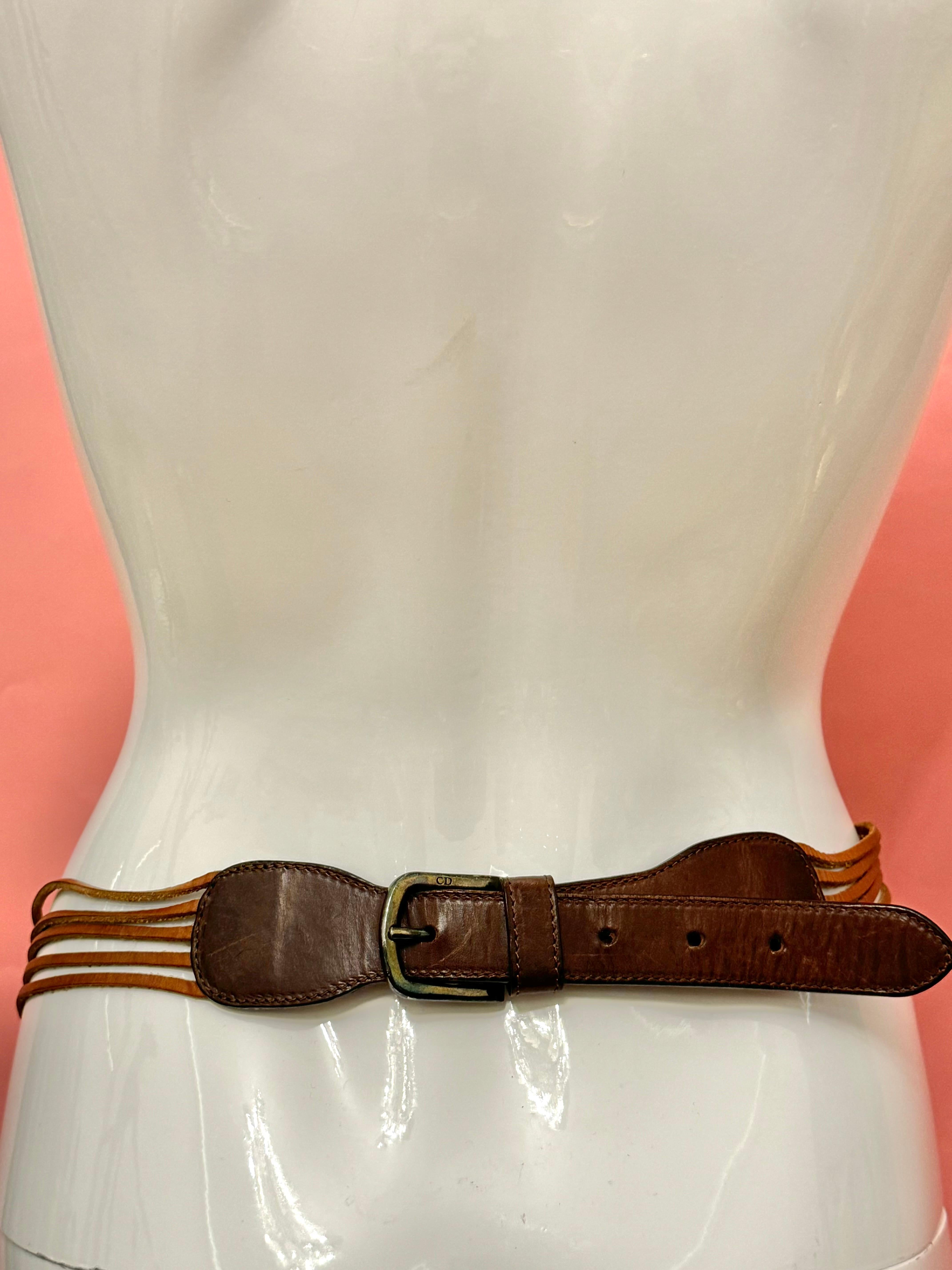 Raro cinturón icónico Champion Christian Dior by John Galliano F/W 2001 en venta 7