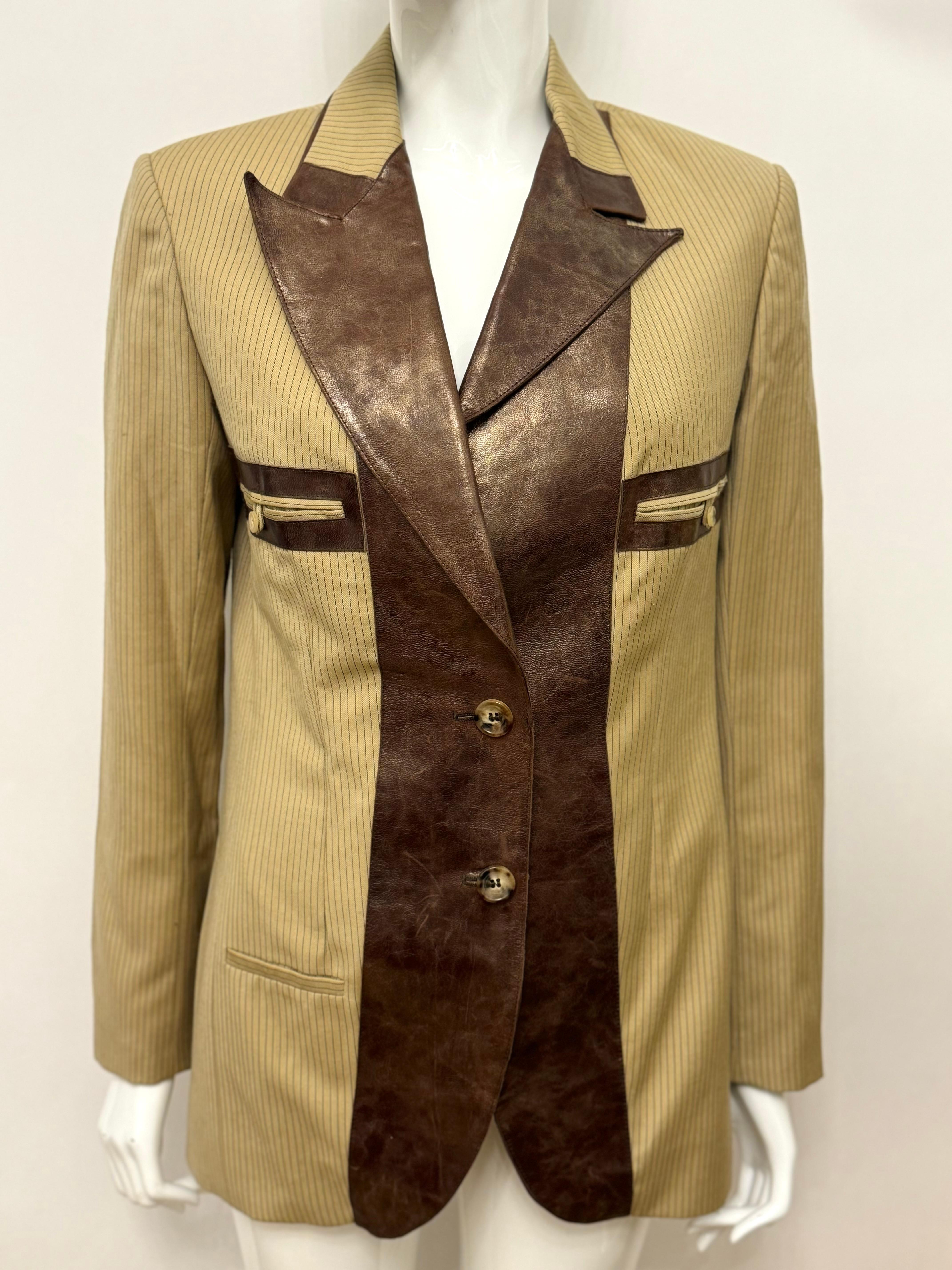 Rare Christian Dior by John Galliano runway F/W 2001 jacket en vente 8