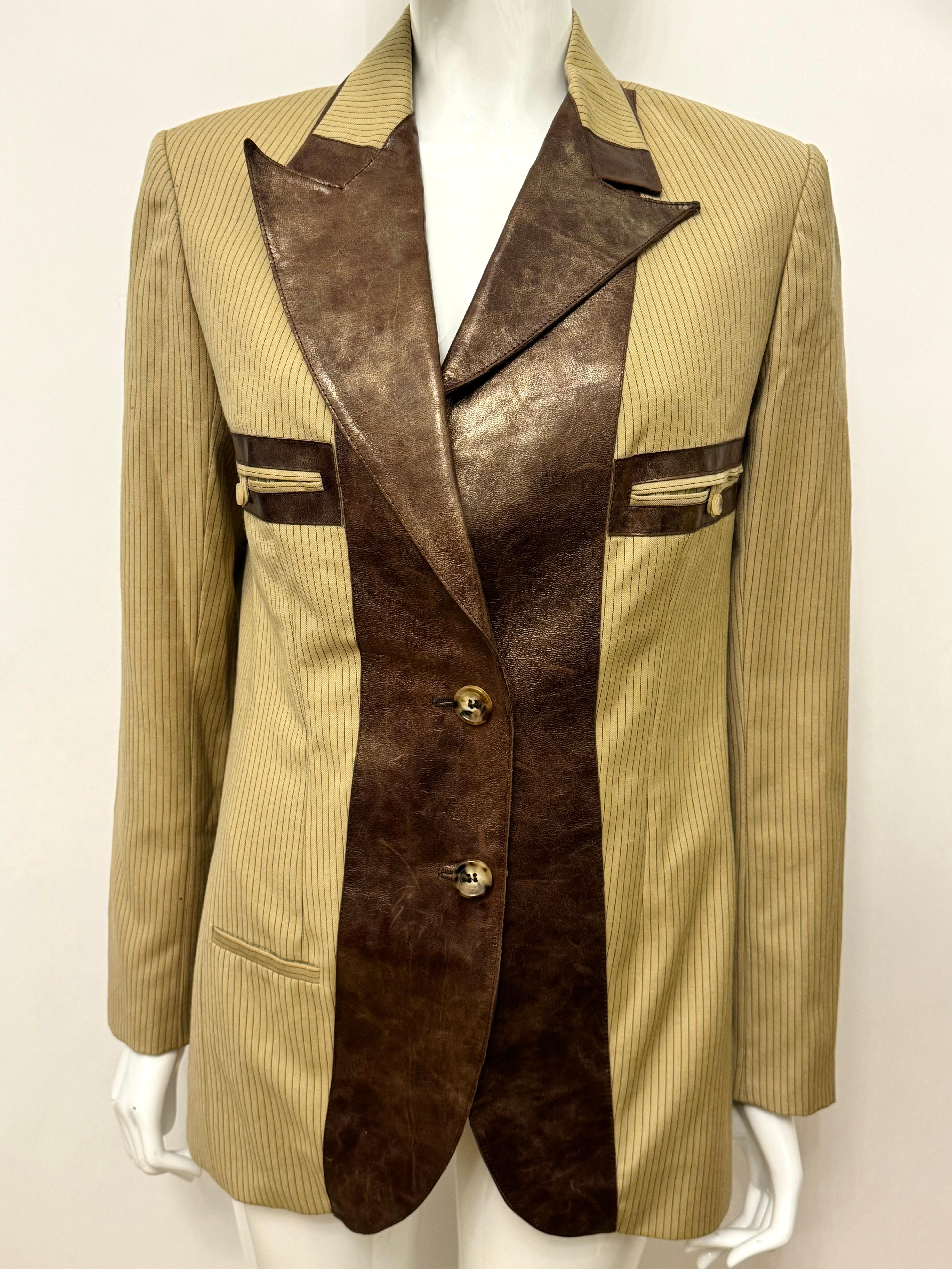 Rare Christian Dior by John Galliano runway F/W 2001 jacket en vente 1